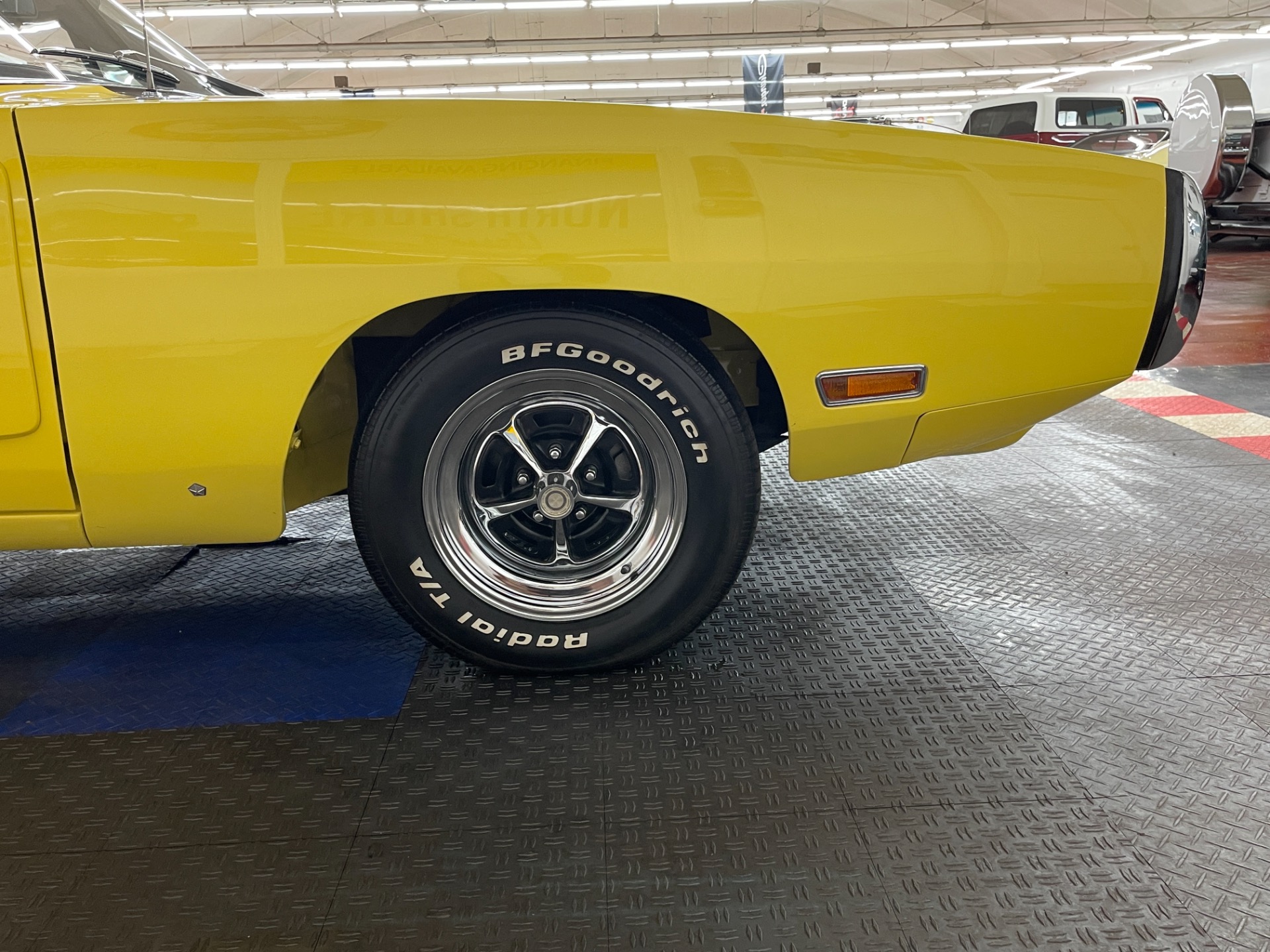 1970 Dodge Charger 33