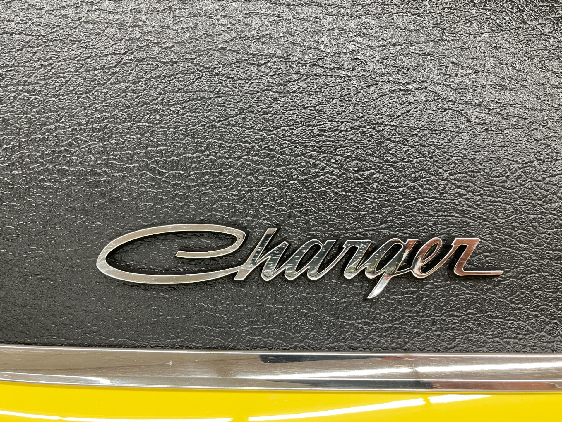 1970 Dodge Charger 35