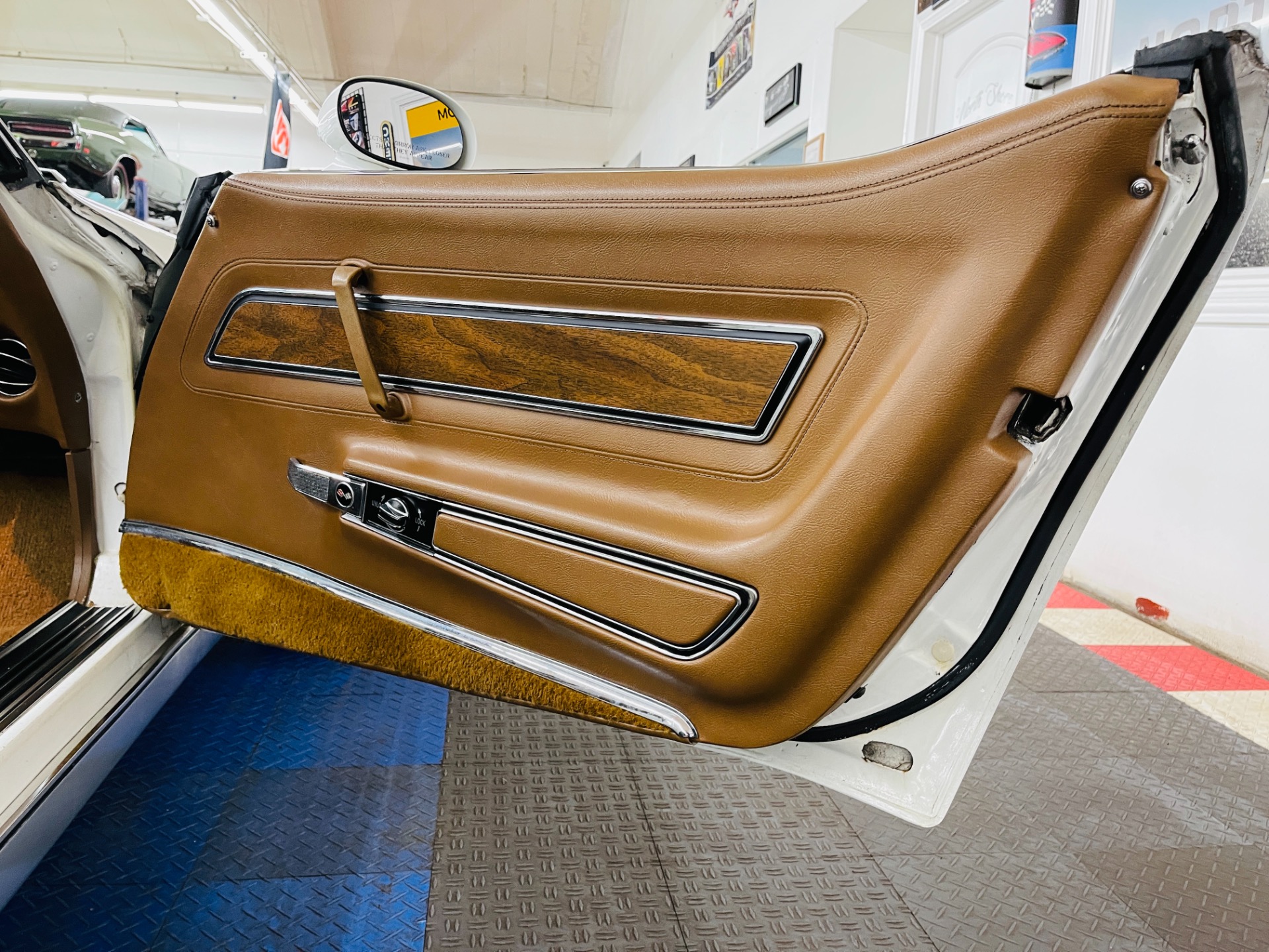 Used 1972 Chevrolet Corvette - CONVERTIBLE - 350 ENGINE - AUTO TRANS - SEE VIDEO - | Mundelein, IL
