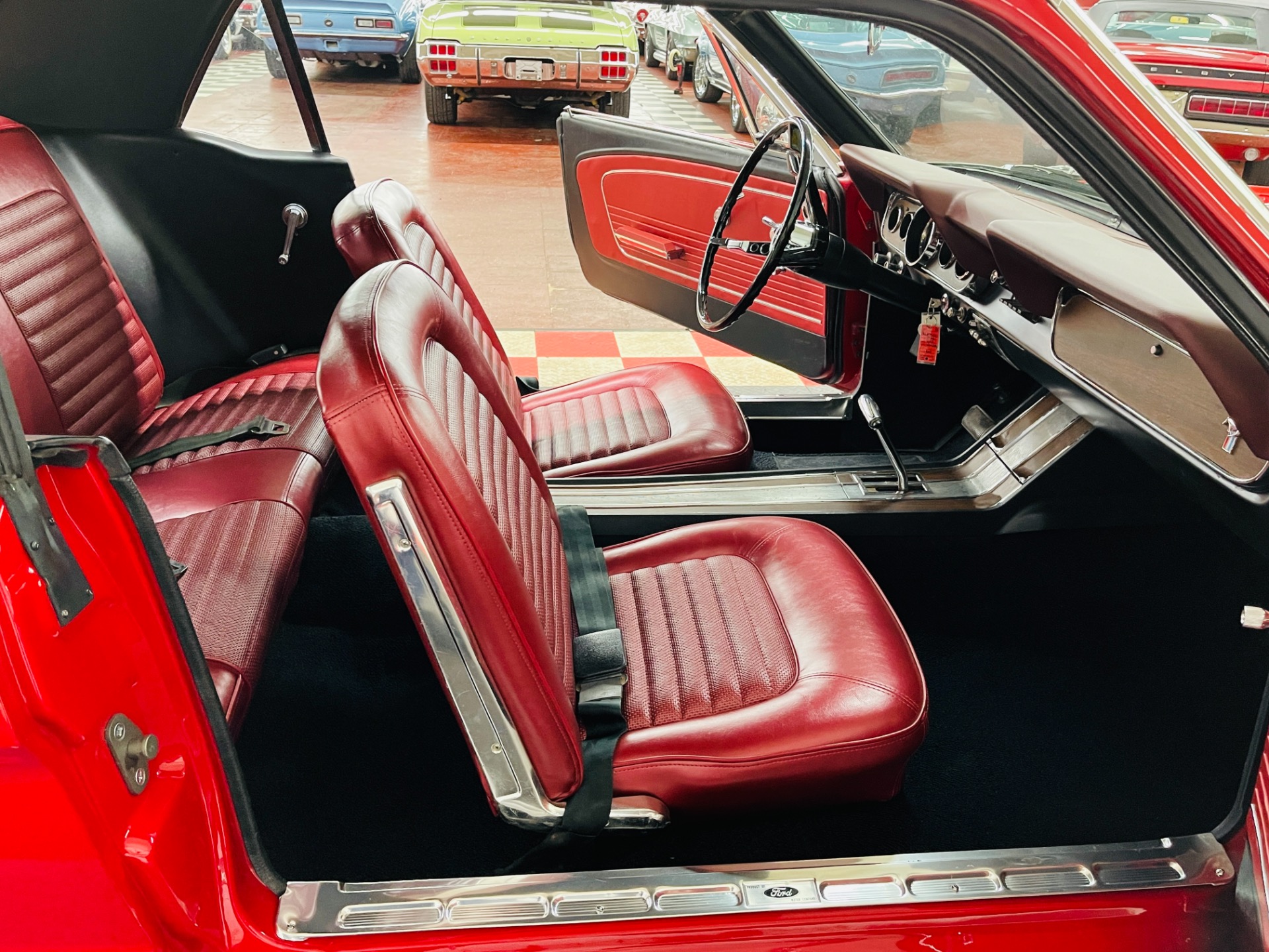 Used 1966 Ford Mustang - 6 CYLINDER - AUTO TRANS - CLEAN BODY - | Mundelein, IL