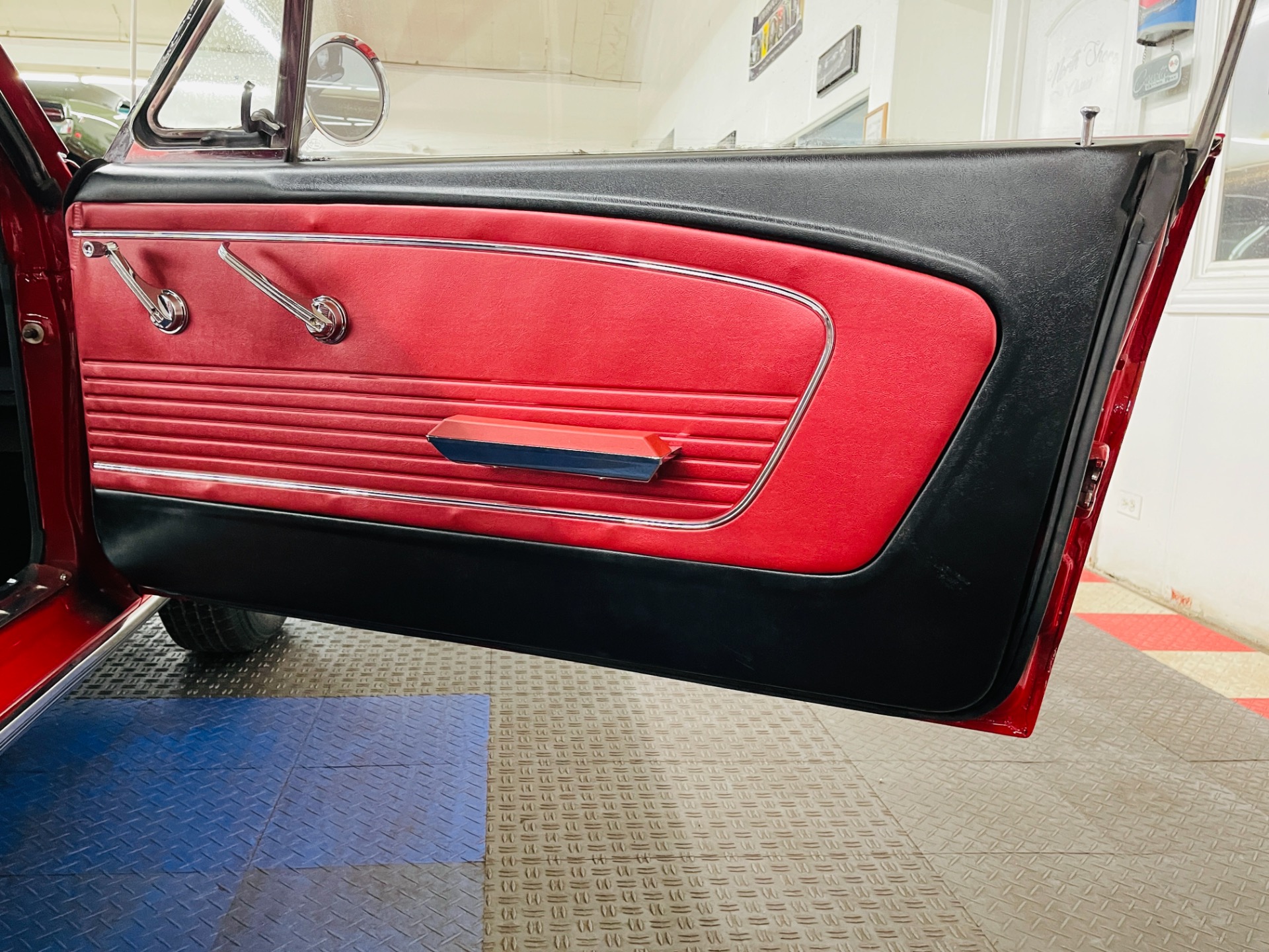 Used 1966 Ford Mustang - 6 CYLINDER - AUTO TRANS - CLEAN BODY - | Mundelein, IL