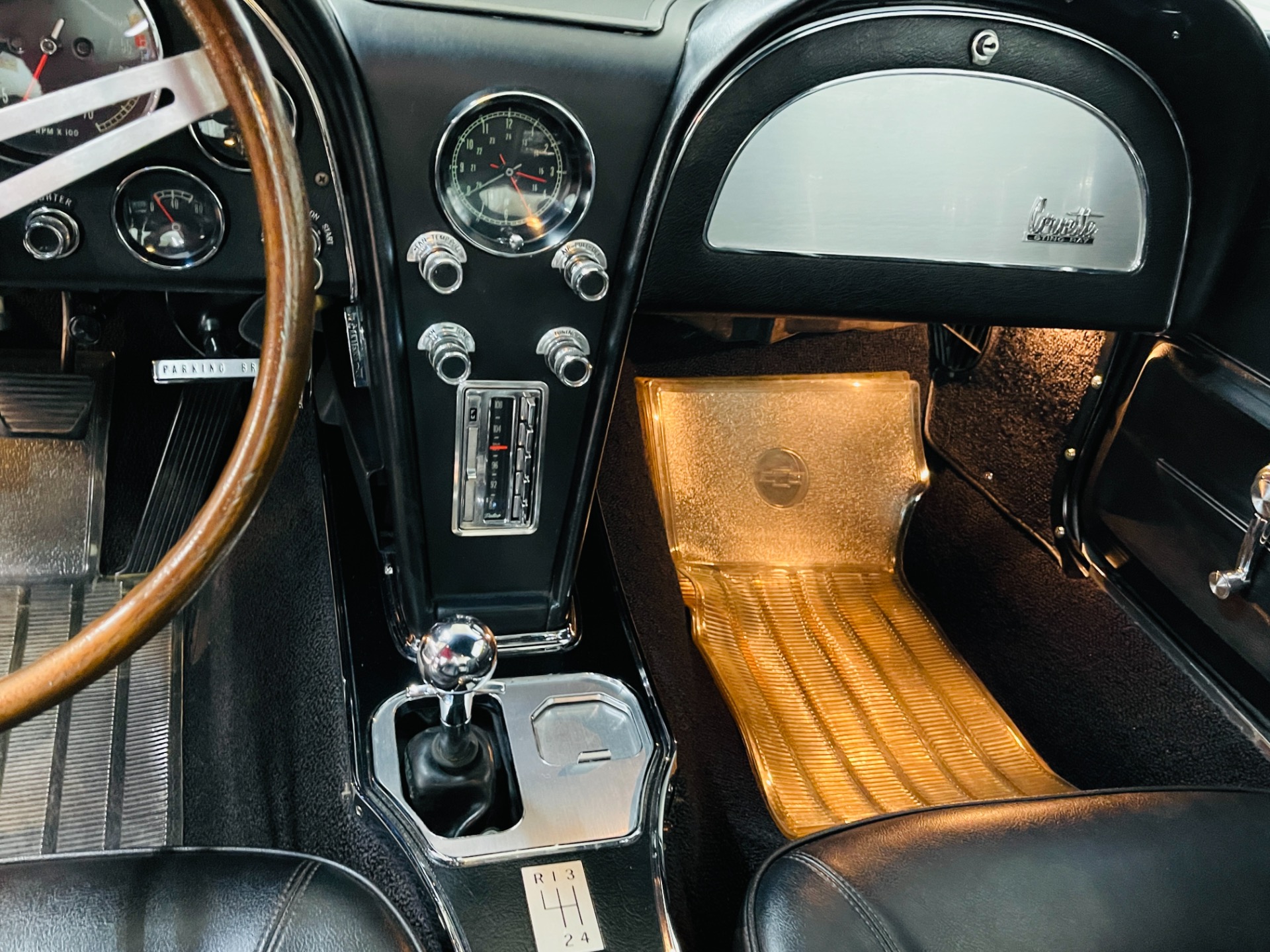 Used 1966 Chevrolet Corvette - MOSPORT GREEN COUPE - 390 HP 427 ENGINE - 4 SPEED - SEE VIDEO | Mundelein, IL