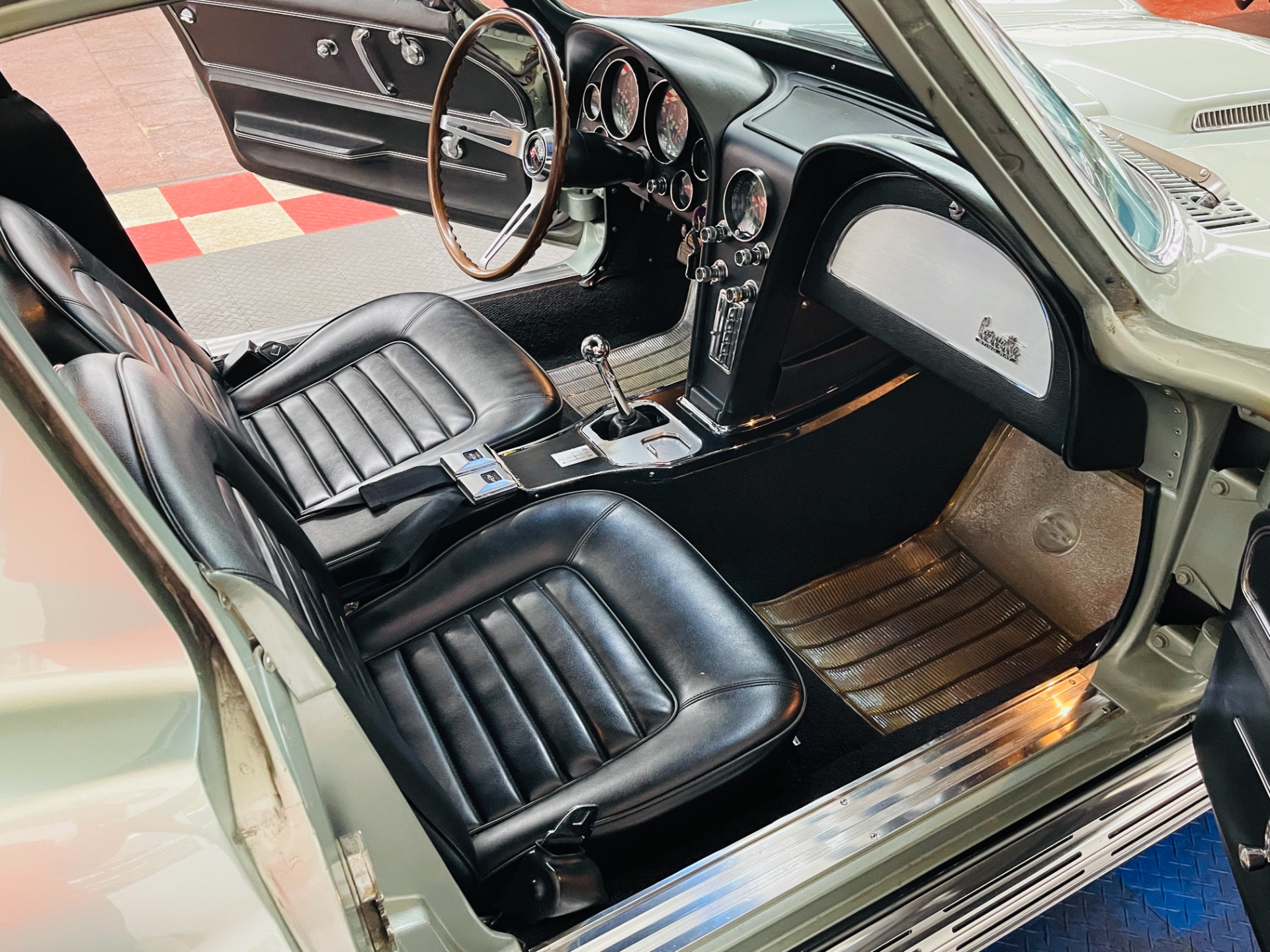 Used 1966 Chevrolet Corvette - MOSPORT GREEN COUPE - 390 HP 427 ENGINE - 4 SPEED - SEE VIDEO | Mundelein, IL