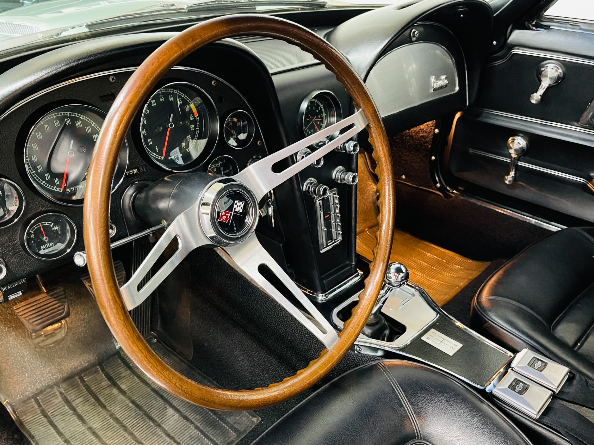 Used 1966 Chevrolet Corvette - MOSPORT GREEN COUPE - 390 HP 427 ENGINE - 4 SPEED - SEE VIDEO | Mundelein, IL