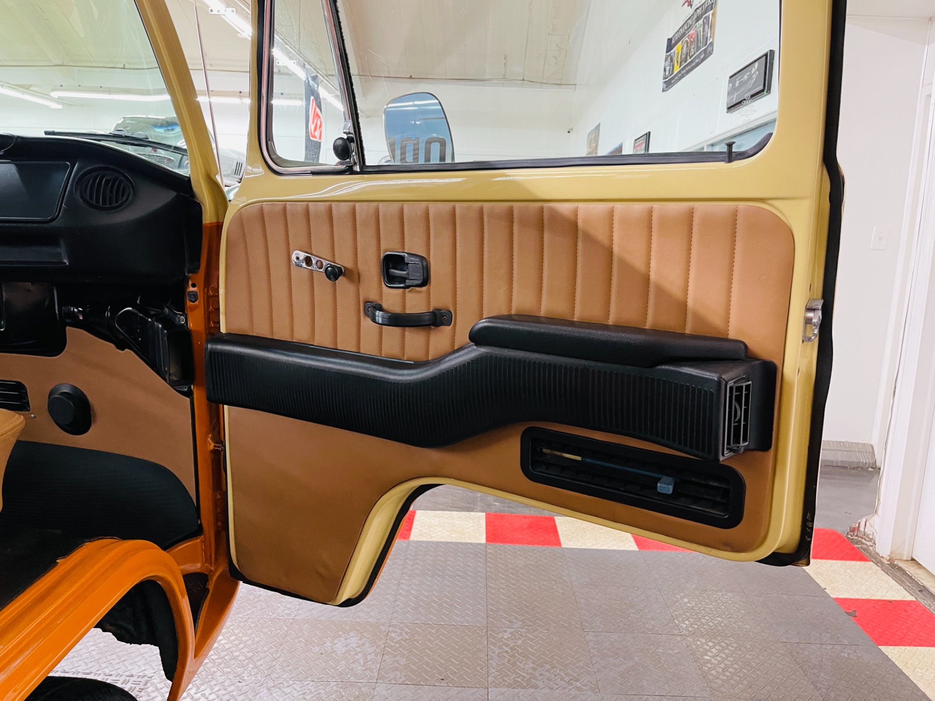 Used 1978 Volkswagen BUS Summer touring Fun - SEE VIDEO | Mundelein, IL