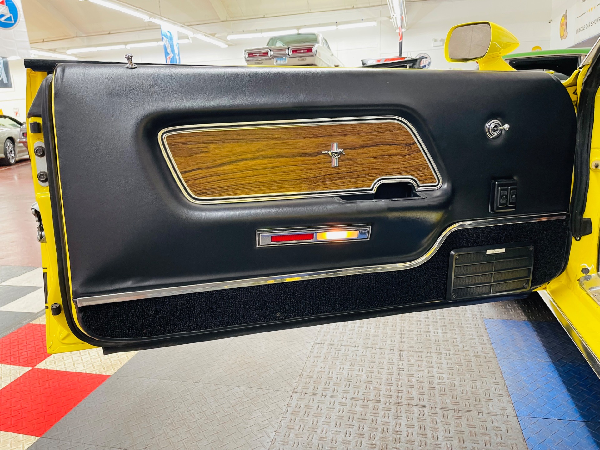Used 1970 Ford Mustang - CONVERTIBLE - BOSS 302 DECALS - SEE VIDEO | St. Petersburg, FL