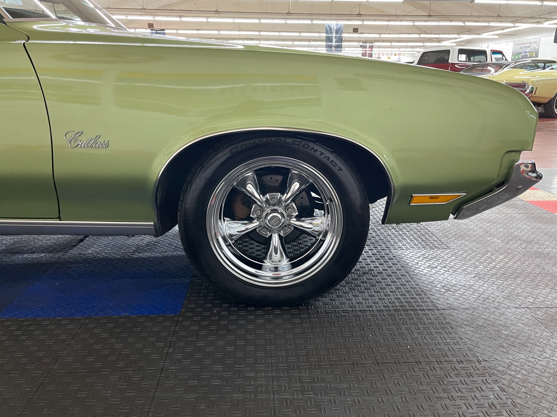 Used 1972 Oldsmobile Cutlass - FUEL INJECTED 350 ENGINE - MODERN UPGRADES - SEE VIDEO | Mundelein, IL