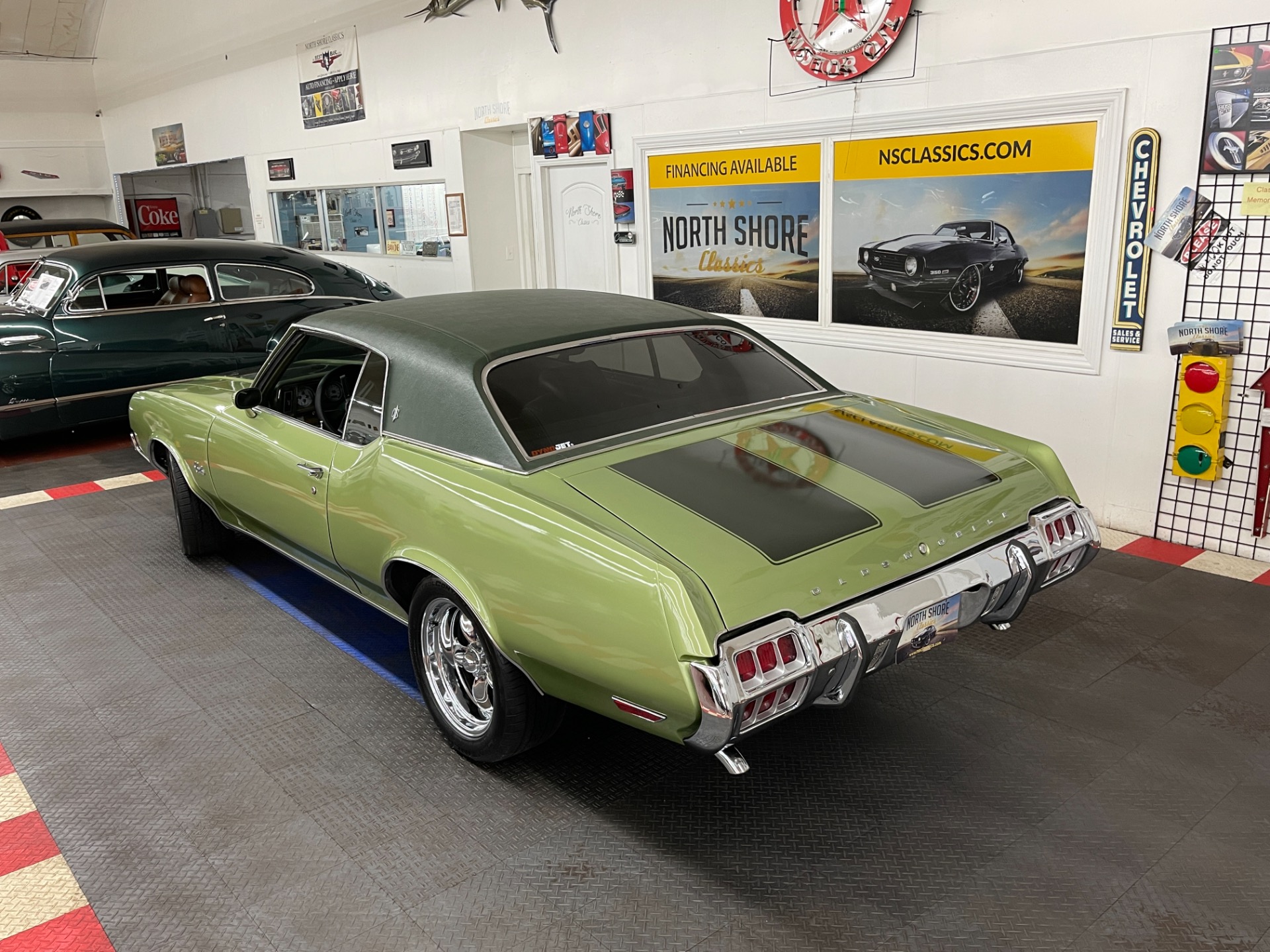 Used 1972 Oldsmobile Cutlass - FUEL INJECTED 350 ENGINE - MODERN UPGRADES - SEE VIDEO | Mundelein, IL