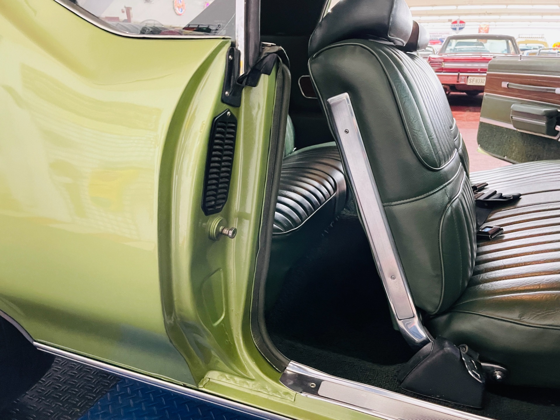 Used 1972 Oldsmobile Cutlass - FUEL INJECTED 350 ENGINE - MODERN UPGRADES - SEE VIDEO | Mundelein, IL