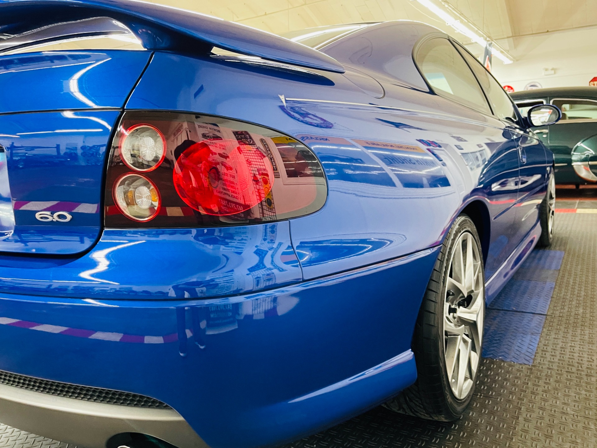 Used 2005 Pontiac GTO - SUPER LOW MILES - EXCELLENT CONDITION - SEE VIDEO | Mundelein, IL