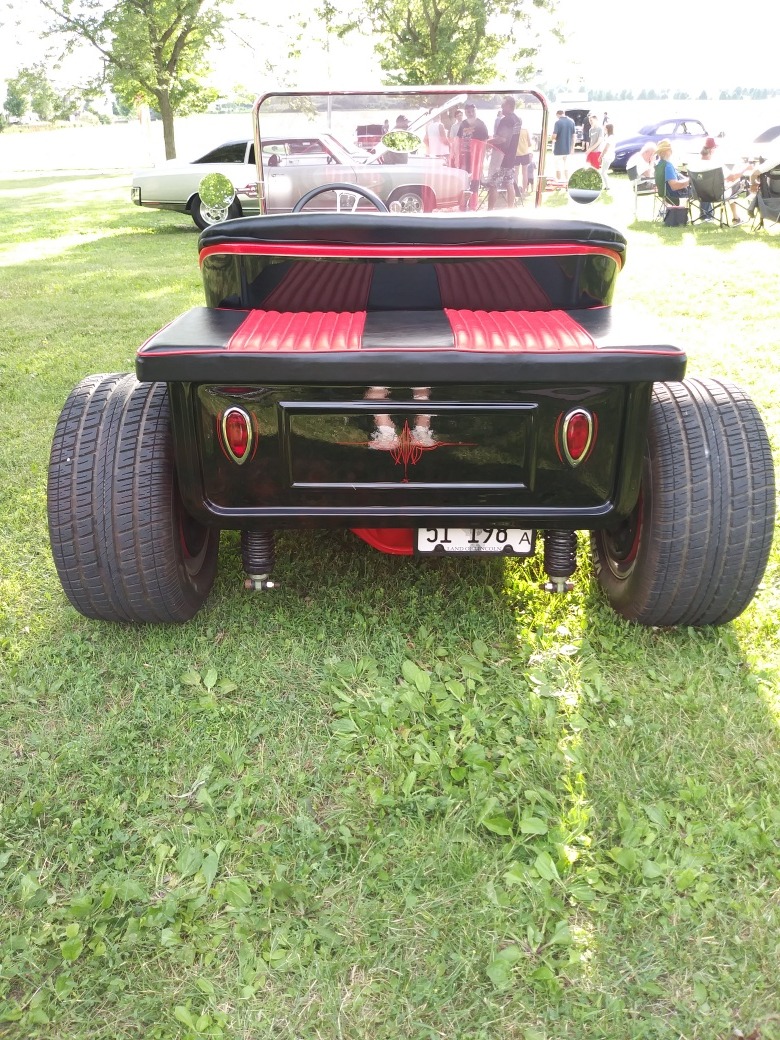 Used 1923 Ford Hot Rod / Street Rod - T-BUCKET - 355 C.I. ENGINE - FRESH BUILD - | Mundelein, IL