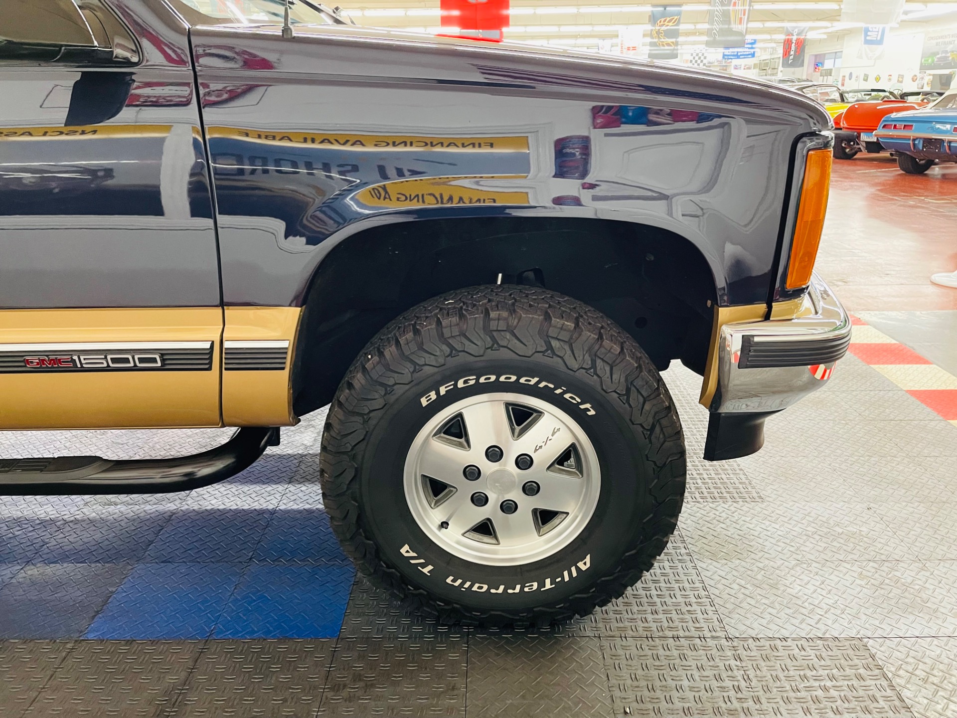 Used 1990 GMC Sierra 1500 - SLE - 4X4 - STEP SIDE - FRESH RESTORATION - SEE VIDEO | St. Petersburg, FL