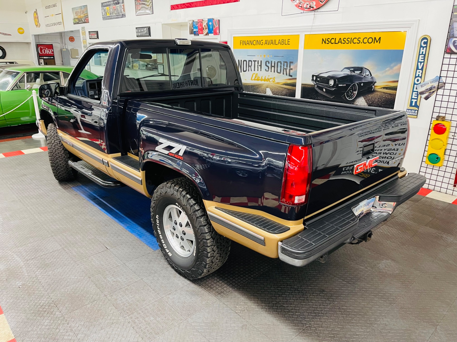 Used 1990 GMC Sierra 1500 - SLE - 4X4 - STEP SIDE - FRESH RESTORATION - SEE VIDEO | St. Petersburg, FL