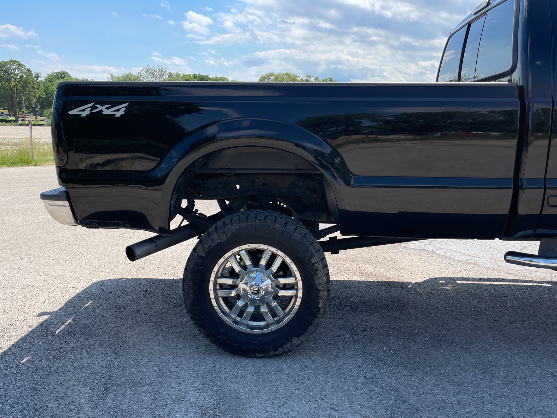 Used 2002 Ford F350 Super Duty Lifted Pickup - SEE VIDEO | Mundelein, IL