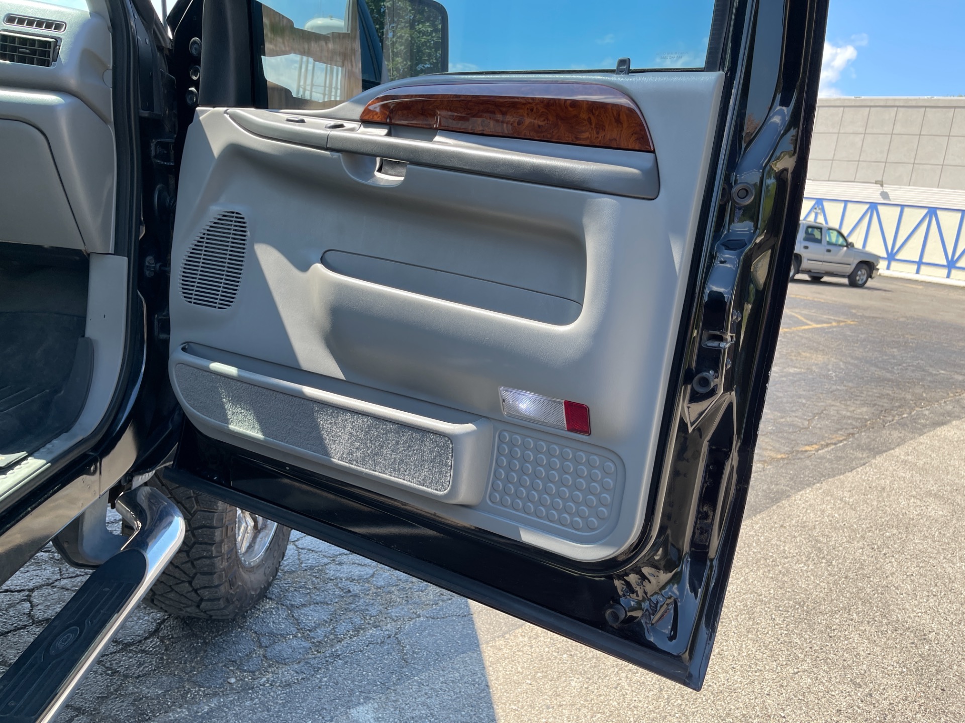 Used 2002 Ford F350 Super Duty Lifted Pickup - SEE VIDEO | Mundelein, IL