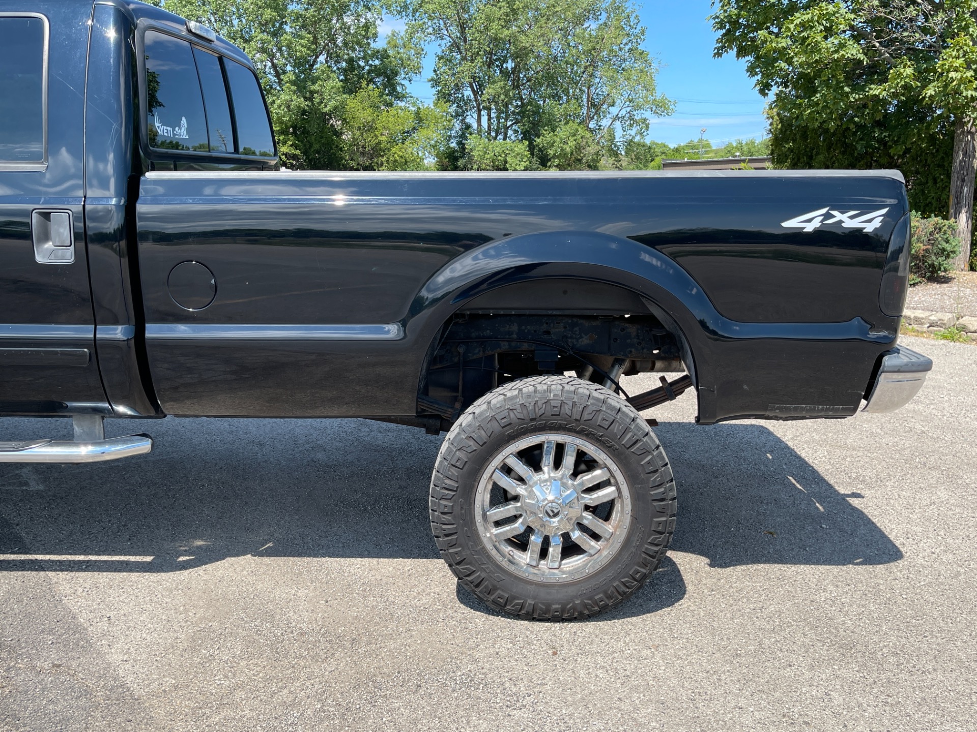 Used 2002 Ford F350 Super Duty Lifted Pickup - SEE VIDEO | Mundelein, IL