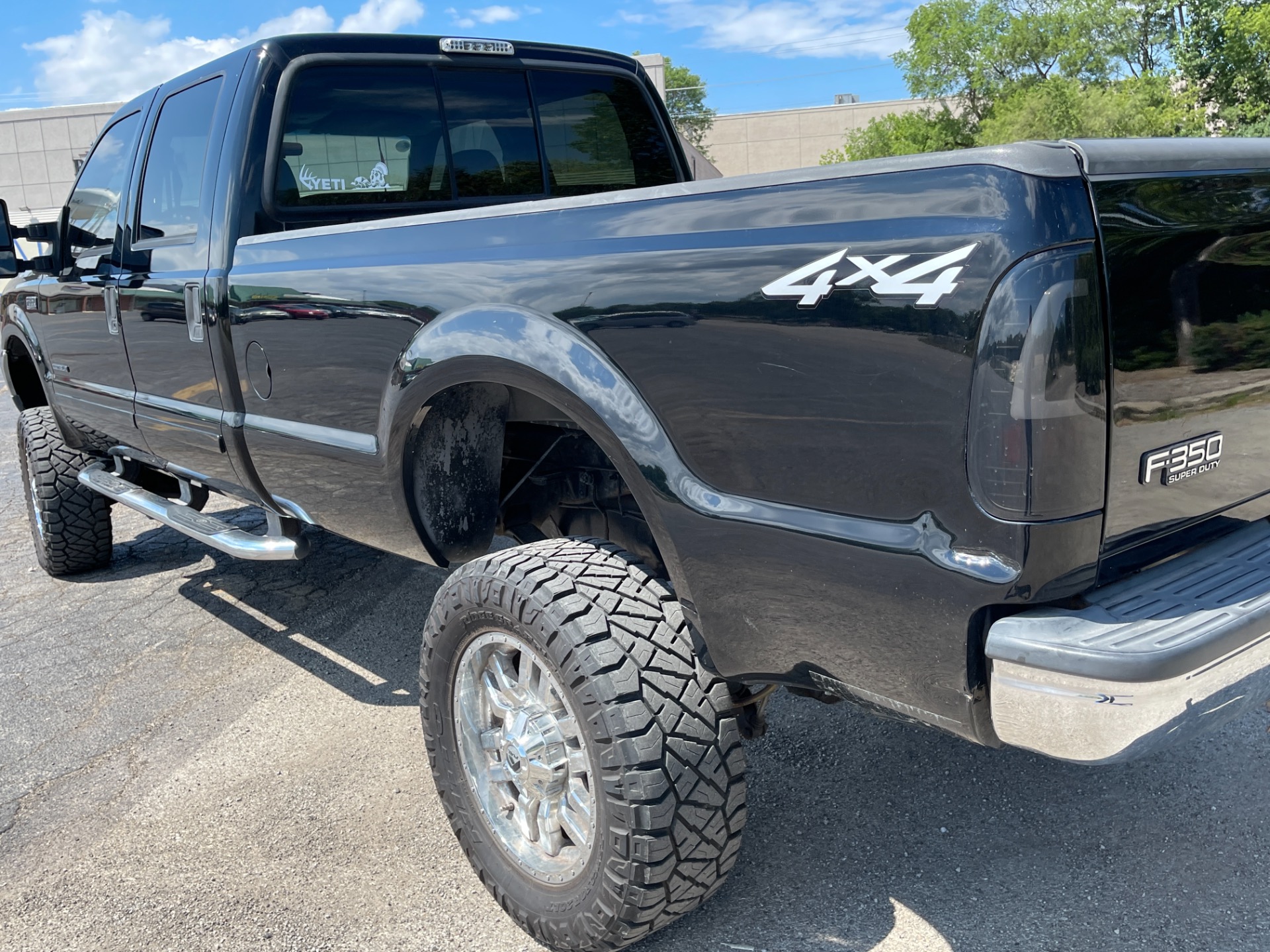 Used 2002 Ford F350 Super Duty Lifted Pickup - SEE VIDEO | Mundelein, IL