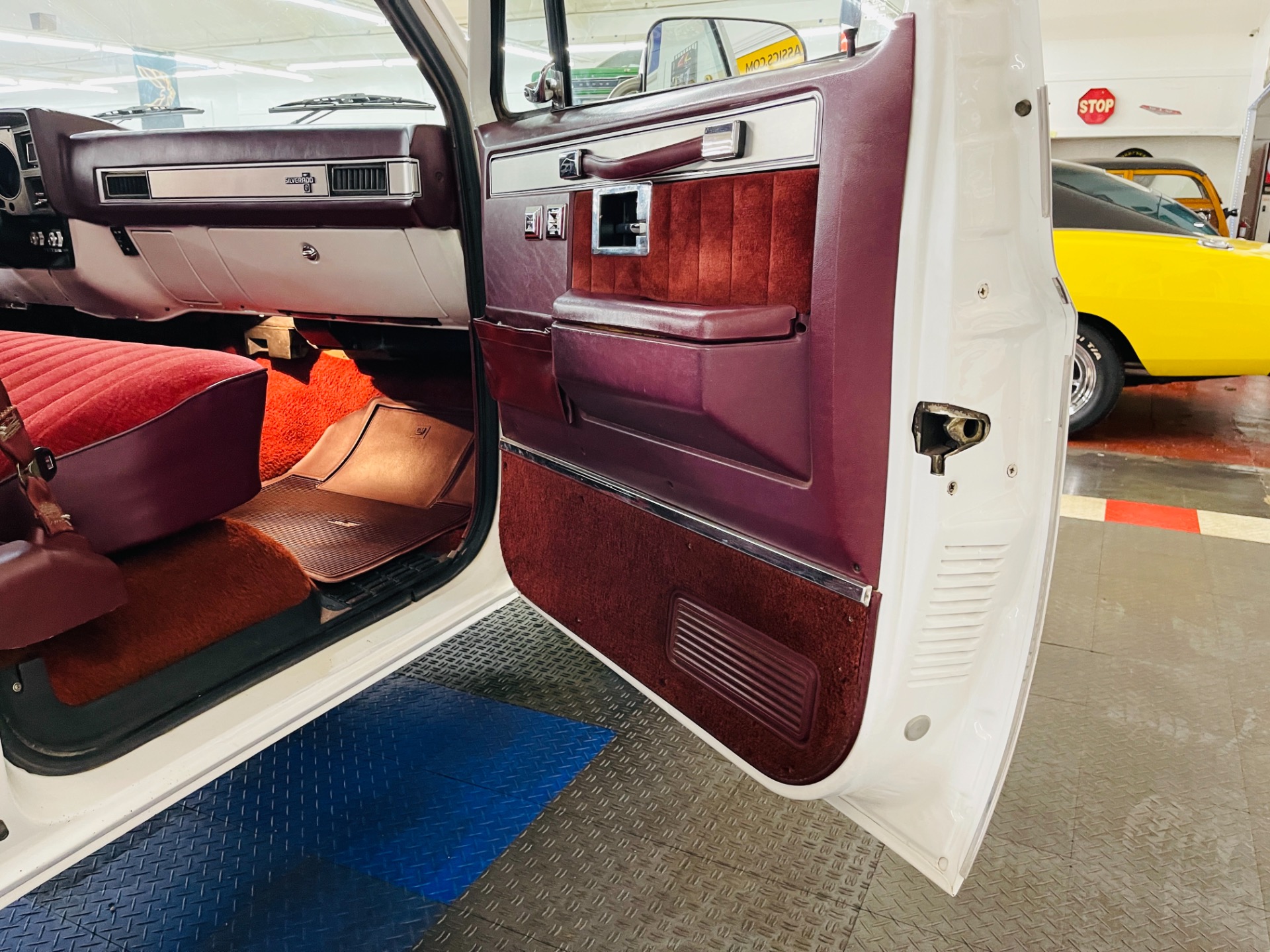 Used 1987 Chevrolet R/V 10 Series R10 Silverado - SEE VIDEO | Mundelein, IL