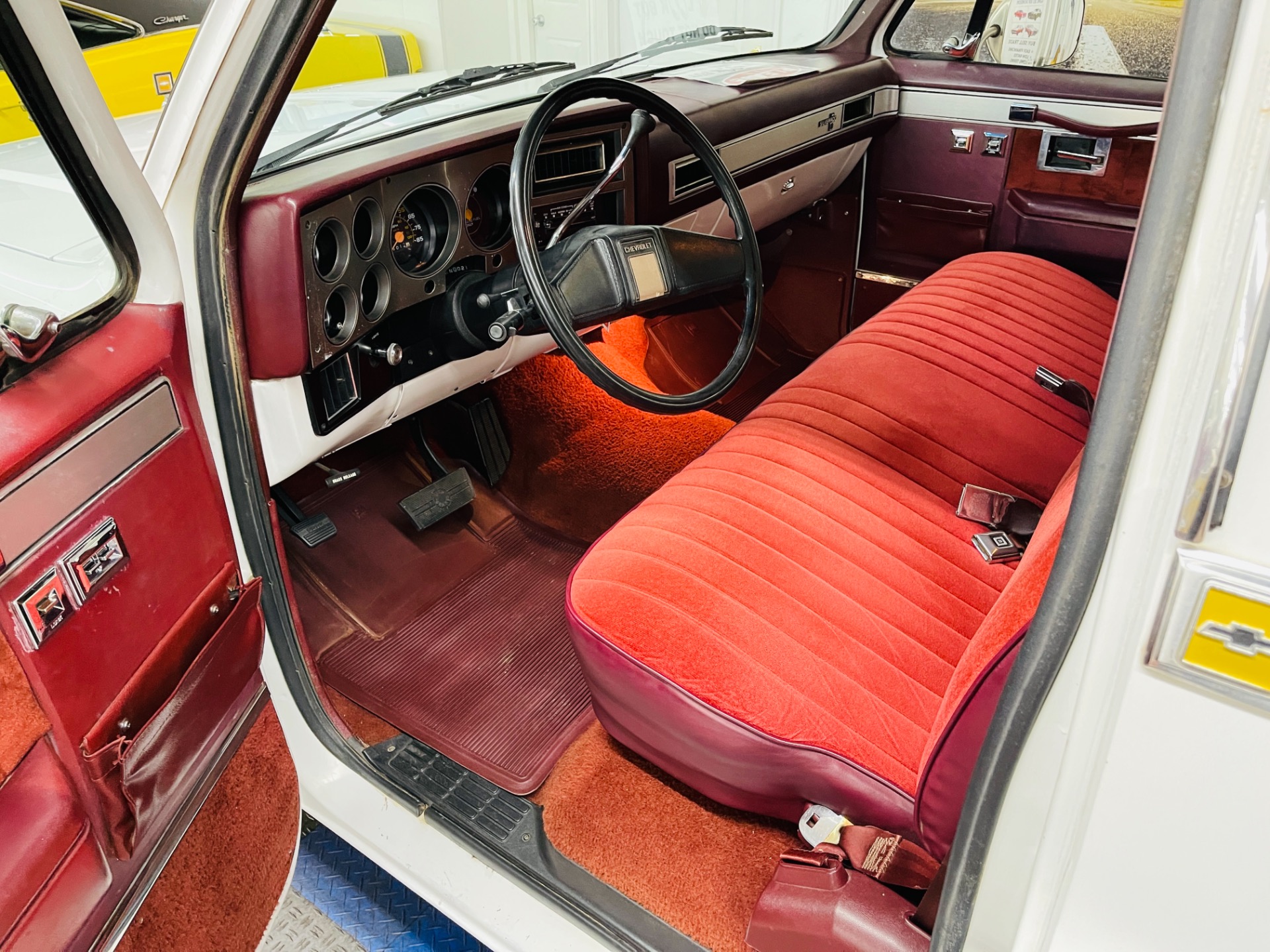 Used 1987 Chevrolet R/V 10 Series R10 Silverado - SEE VIDEO | Mundelein, IL
