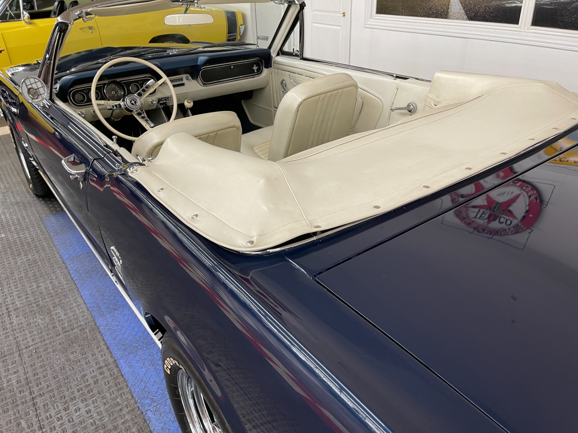 Used 1966 Ford Mustang - CONVERTIBLE - 289 V8 - 4 SPEED MANUAL TRANS - SEE VIDEO | Mundelein, IL