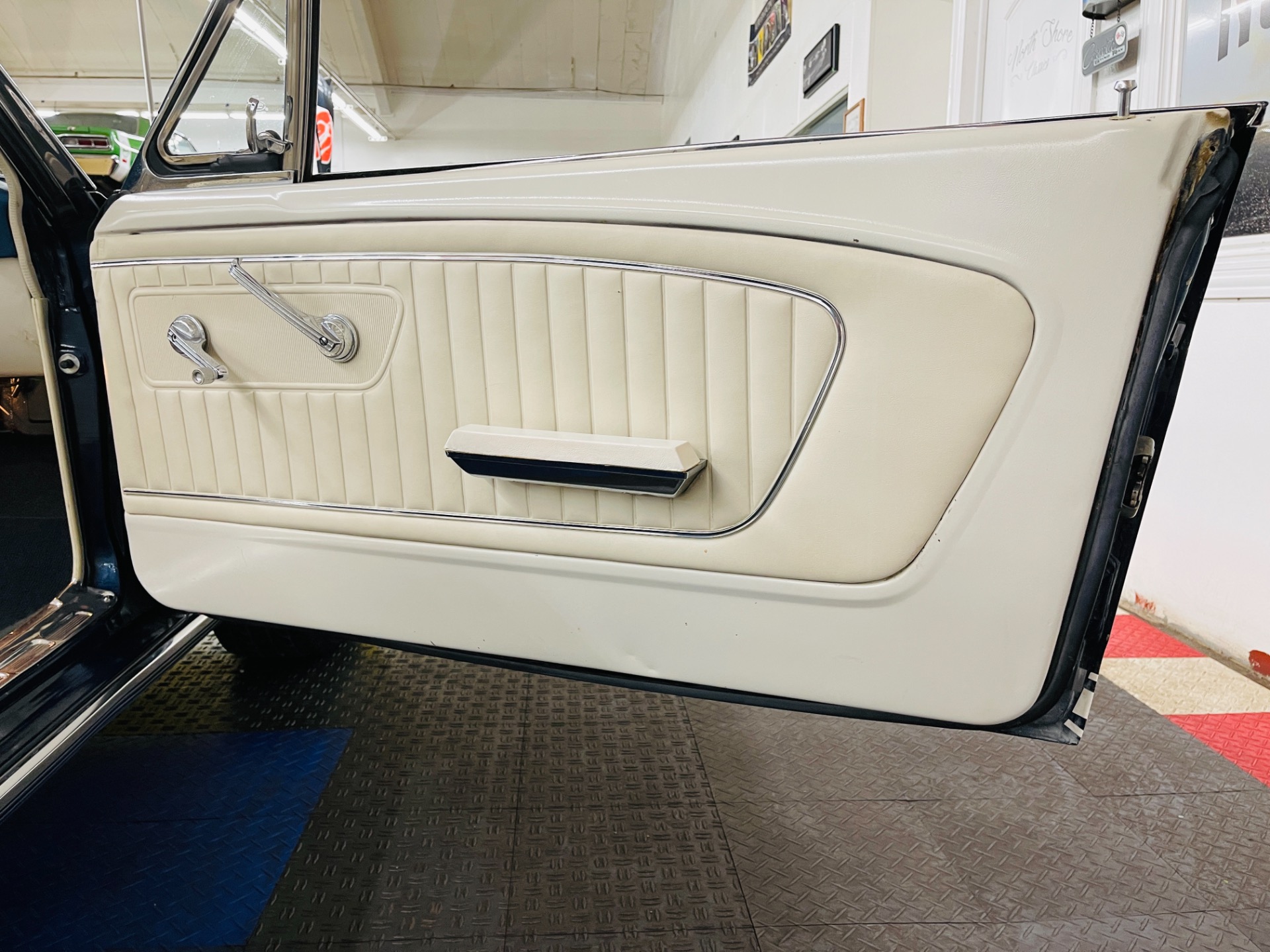 Used 1966 Ford Mustang - CONVERTIBLE - 289 V8 - 4 SPEED MANUAL TRANS - SEE VIDEO | Mundelein, IL