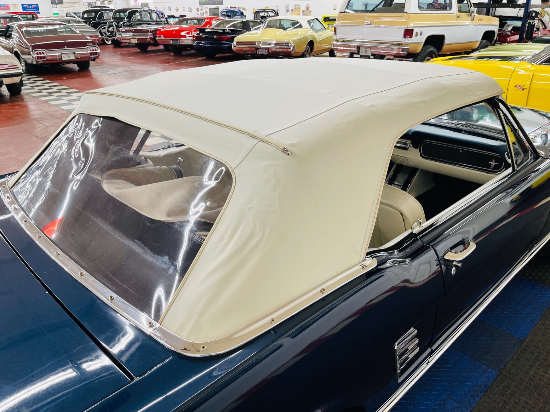Used 1966 Ford Mustang - CONVERTIBLE - 289 V8 - 4 SPEED MANUAL TRANS - SEE VIDEO | Mundelein, IL