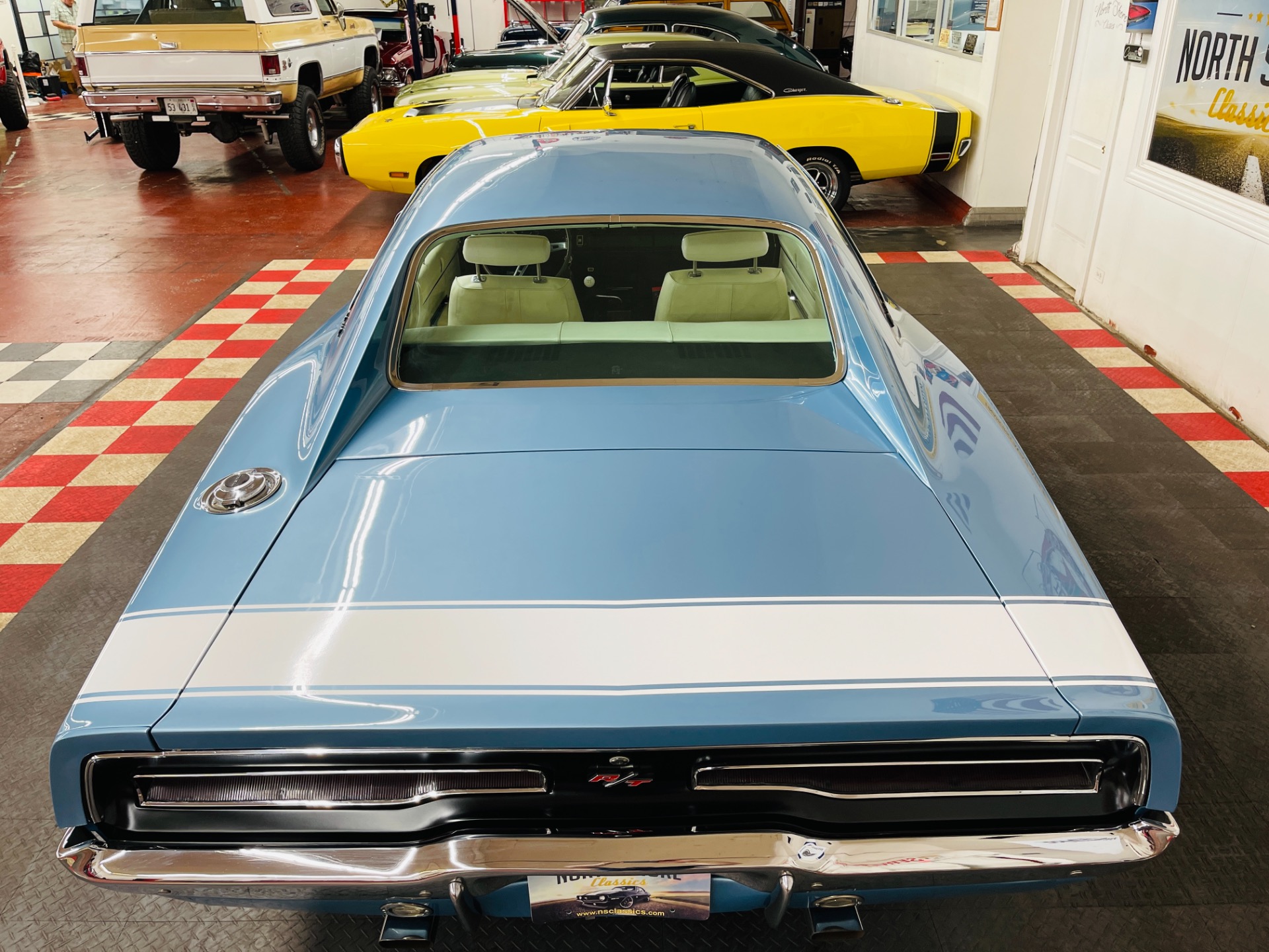 Used 1969 Dodge Charger - R/T - 440 MAGNUM - 4 SPEED TRANS - B3 BLUE - SEE VIDEO | St. Petersburg, FL