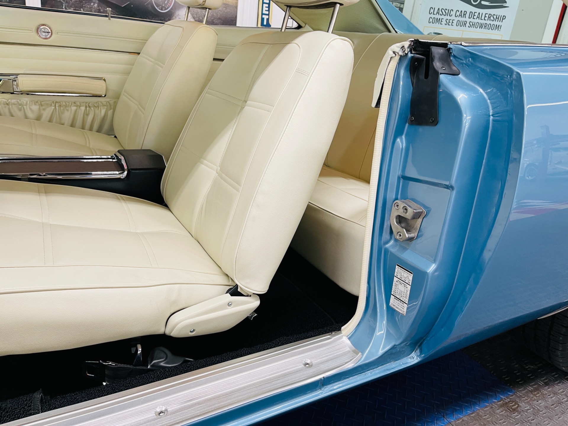 Used 1969 Dodge Charger - R/T - 440 MAGNUM - 4 SPEED TRANS - B3 BLUE - SEE VIDEO | St. Petersburg, FL