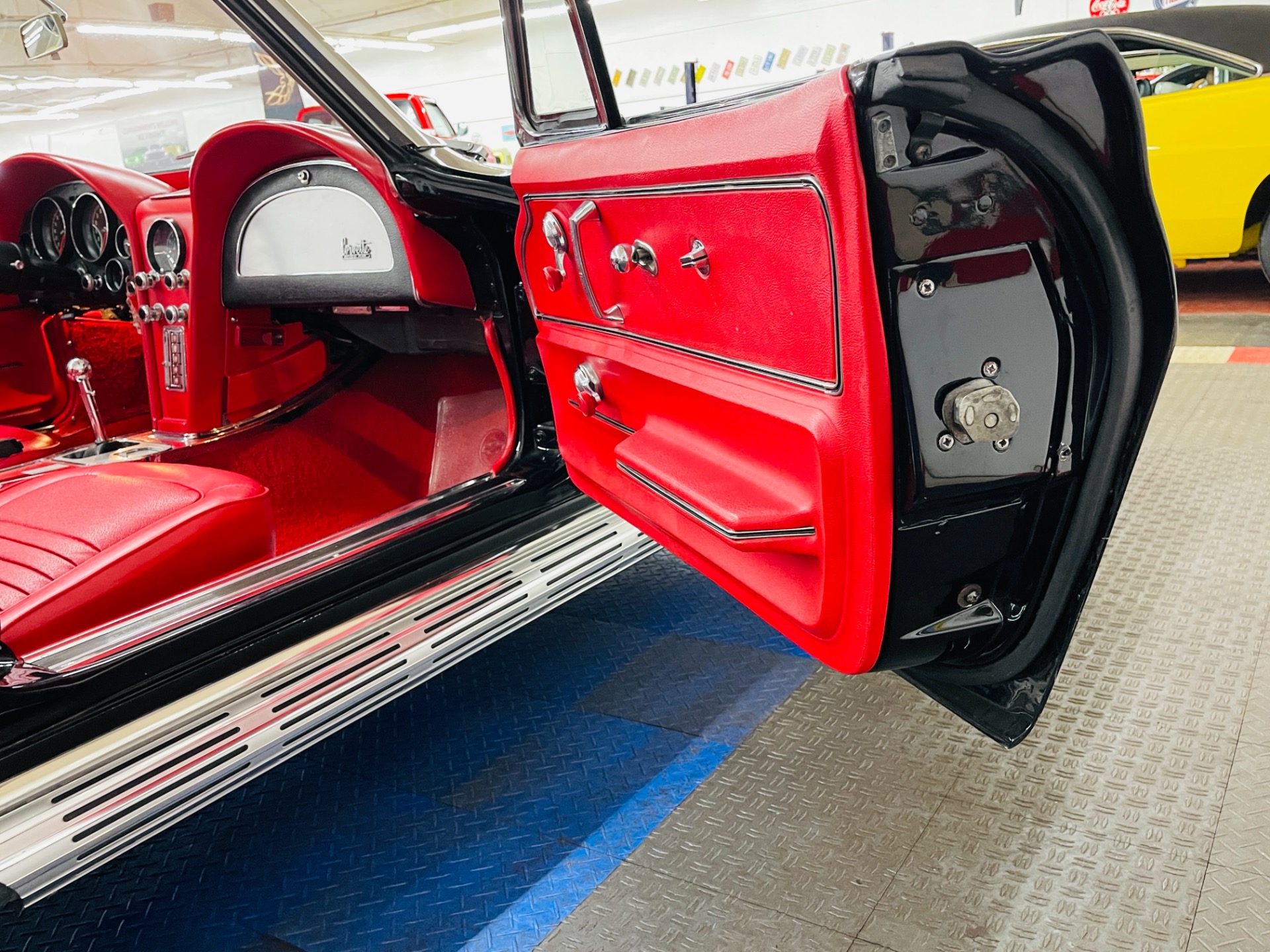 Used 1967 Chevrolet Corvette - CONVERTIBLE - REAL BLACK/RED COLOR COMBO - TANK STICKER - SEE VIDEO | St. Petersburg, FL
