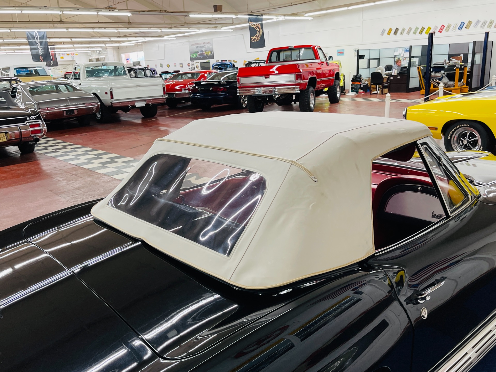 Used 1967 Chevrolet Corvette - CONVERTIBLE - REAL BLACK/RED COLOR COMBO - TANK STICKER - SEE VIDEO | St. Petersburg, FL