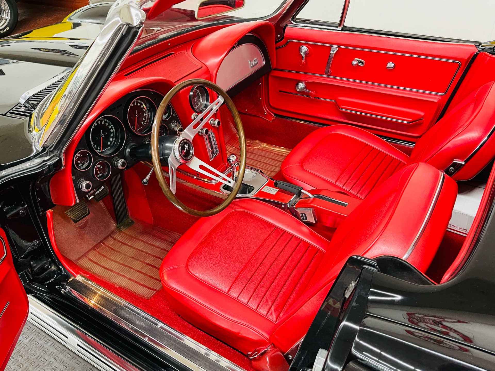 Used 1967 Chevrolet Corvette - CONVERTIBLE - REAL BLACK/RED COLOR COMBO - TANK STICKER - SEE VIDEO | St. Petersburg, FL