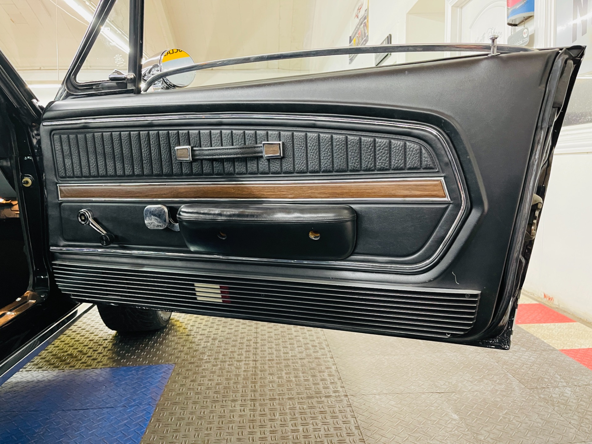 Used 1968 Ford Mustang - FASTBACK - 302 ENGINE - AUTO TRANS - SEE VIDEO | Mundelein, IL