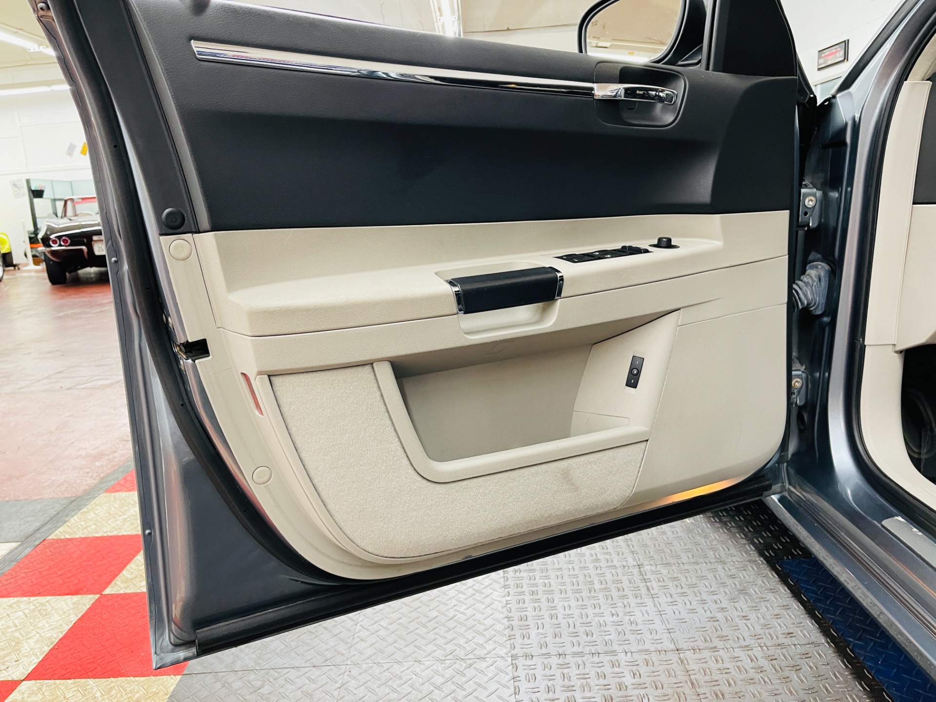 Used 2006 Chrysler 300 SRT-8 - SEE VIDEO | St. Petersburg, FL