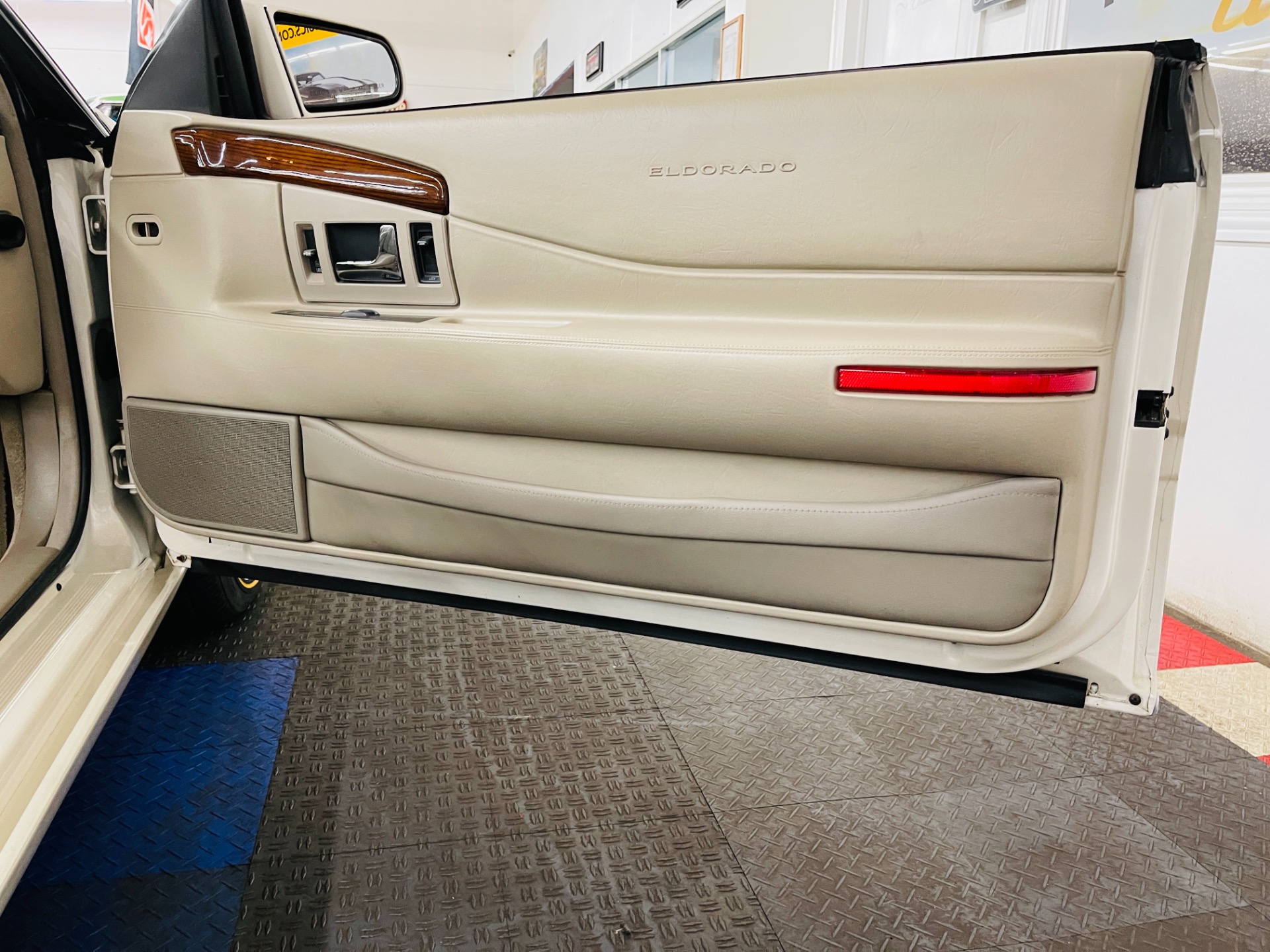 Used 2002 Cadillac Eldorado - ESC - CONVERTIBLE CONVERSION - LOW MILES - SEE VIDEO | Mundelein, IL