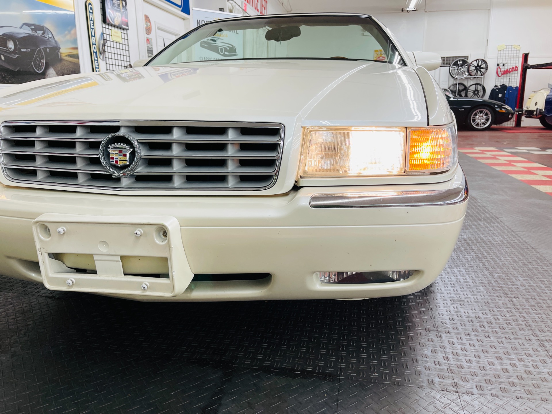 Used 2002 Cadillac Eldorado - ESC - CONVERTIBLE CONVERSION - LOW MILES - SEE VIDEO | Mundelein, IL