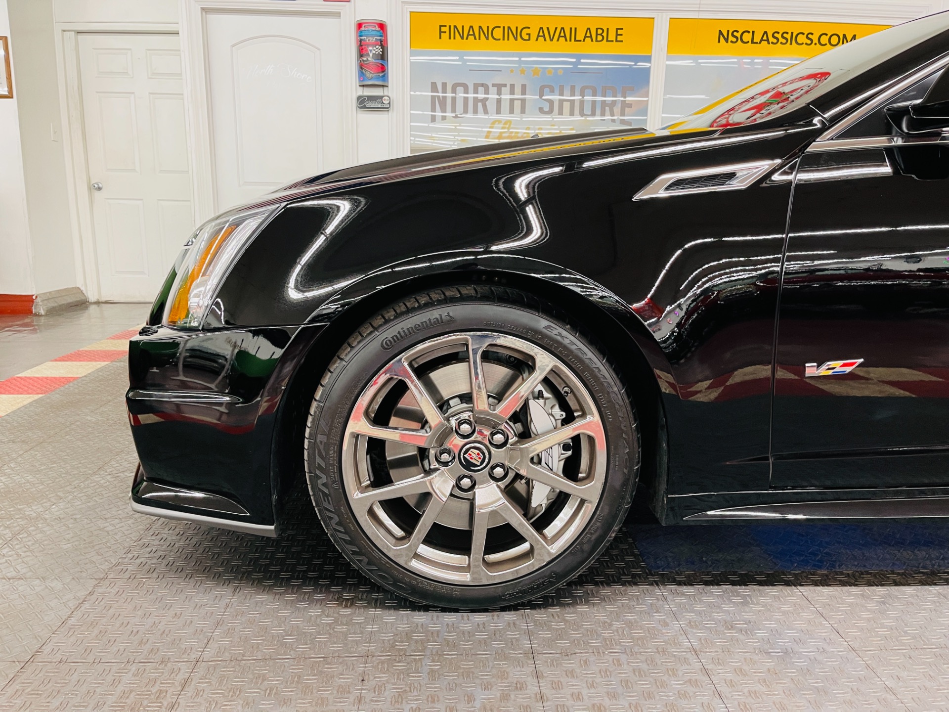 Used 2011 Cadillac CTS-V - LOW MILES - SUPERCHARGED - SUPER CLEAN - SEE VIDEO | Mundelein, IL