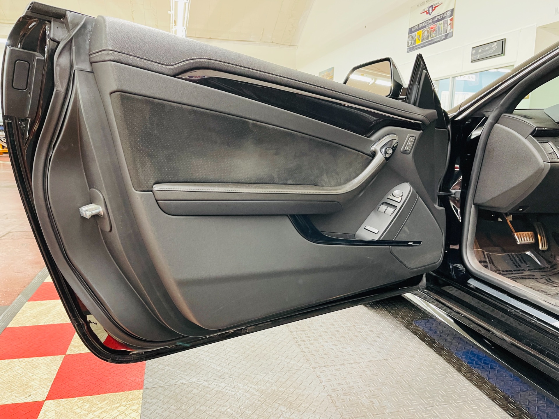 Used 2011 Cadillac CTS-V - LOW MILES - SUPERCHARGED - SUPER CLEAN - SEE VIDEO | Mundelein, IL