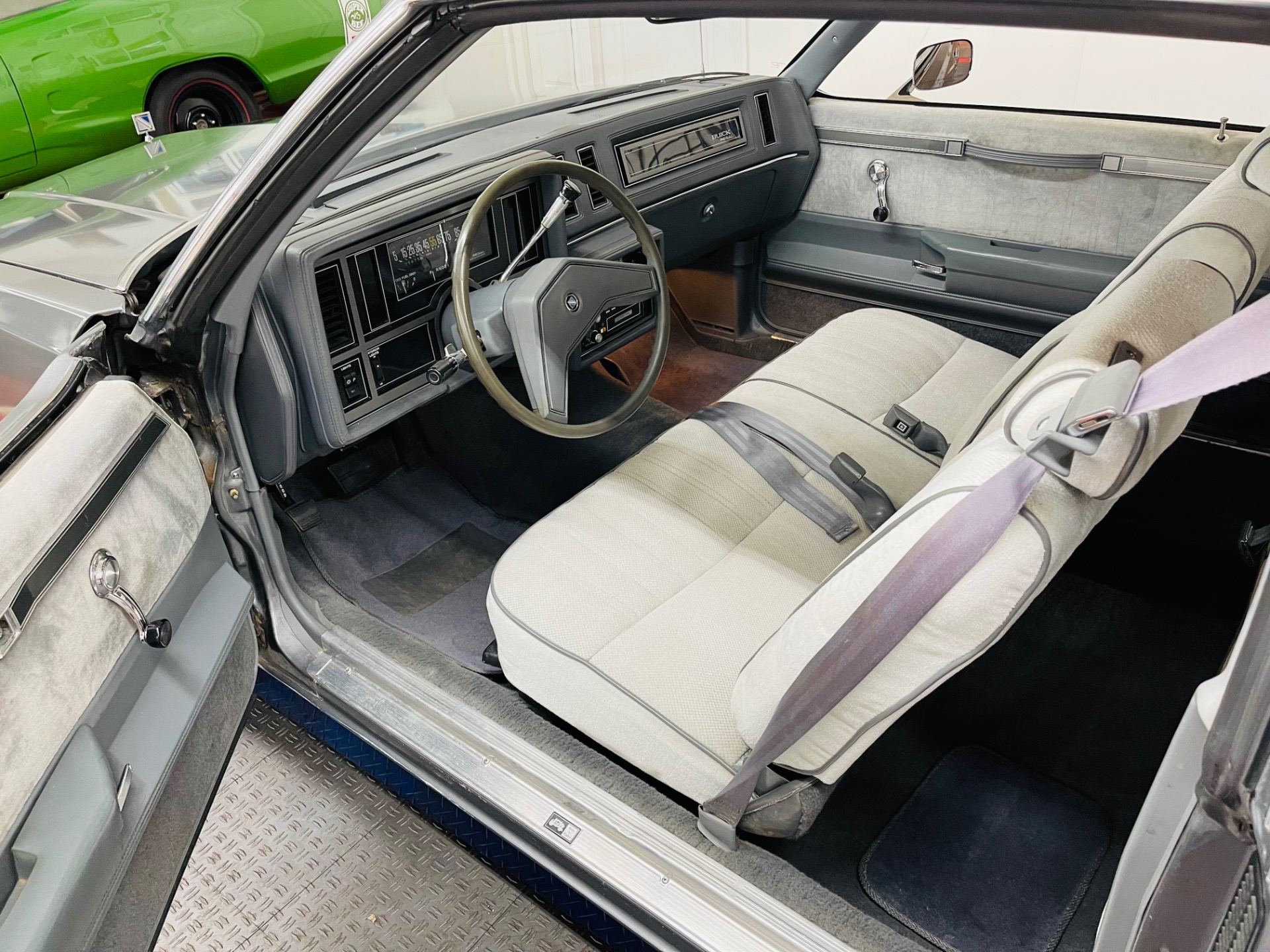 Used 1987 Buick Regal - CLEAN SOUTHERN BODY - SEE VIDEO | Mundelein, IL