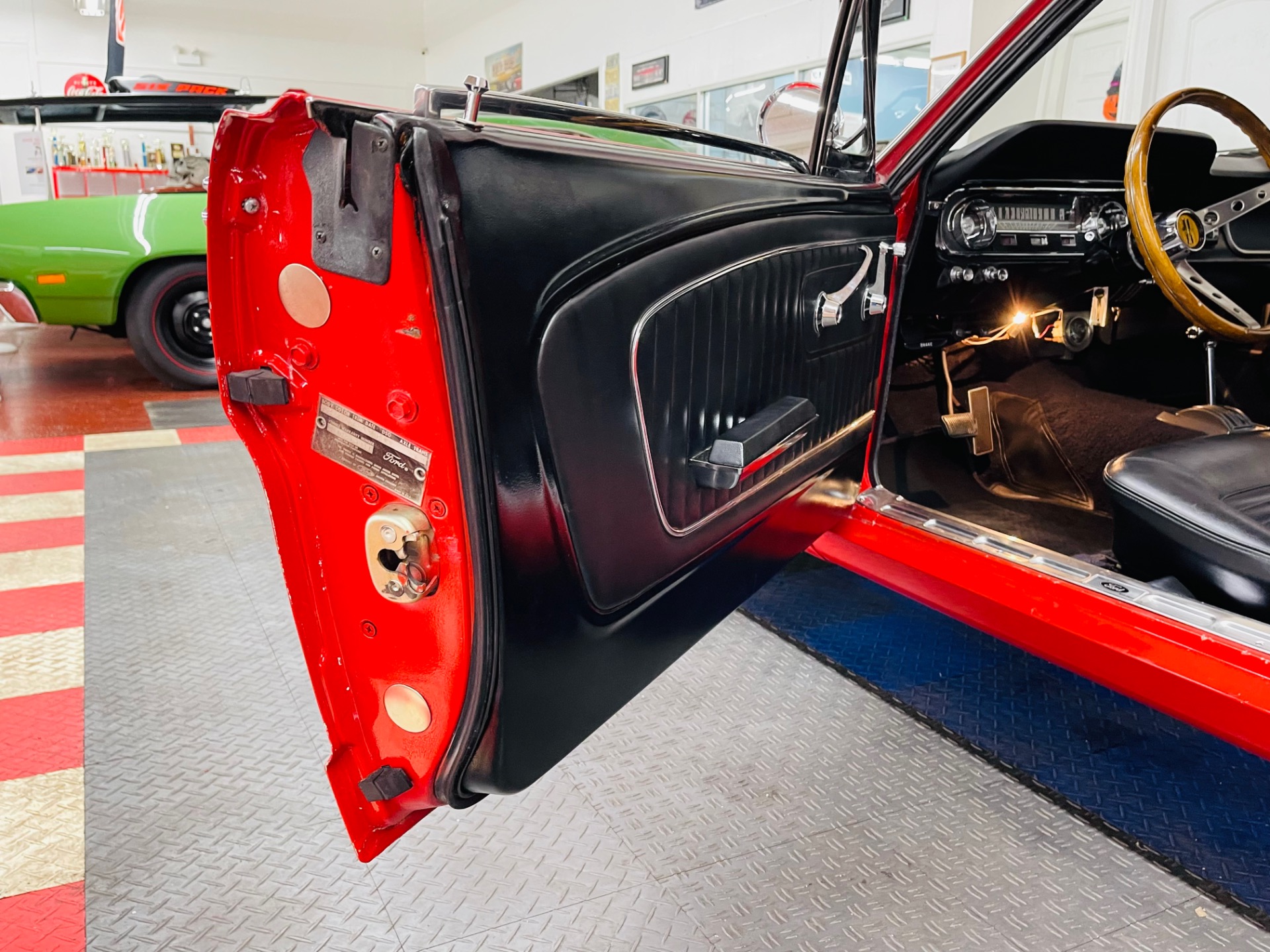 Used 1965 Ford Mustang - CLEAN SOUTHERN VEHICLE - 302 V8 ENGINE - SEE VIDEO | Mundelein, IL