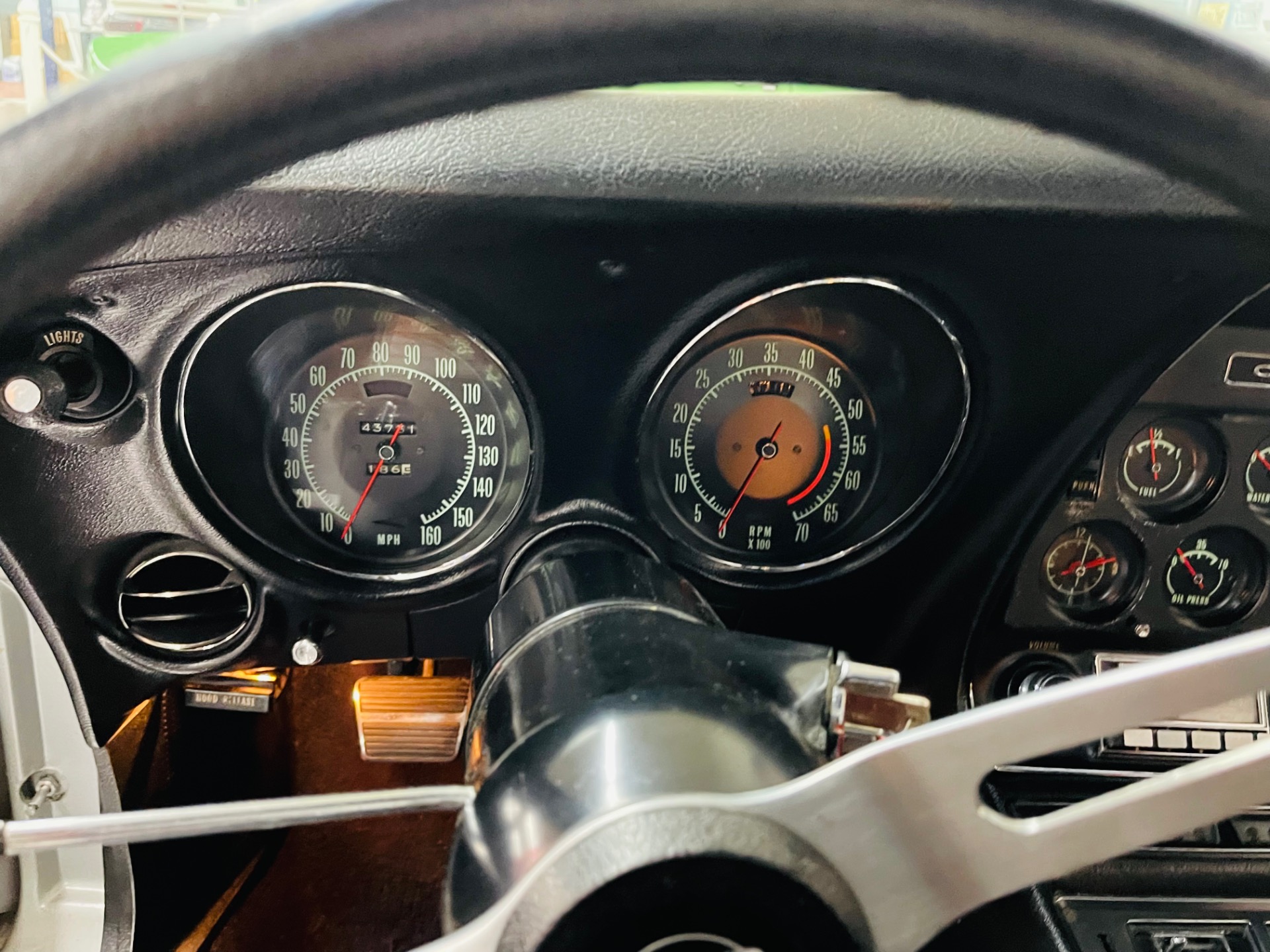 Used 1969 Chevrolet Corvette - ORIGINAL PAINT SURVIVOR - ONE OWNER - SEE VIDEO | St. Petersburg, FL