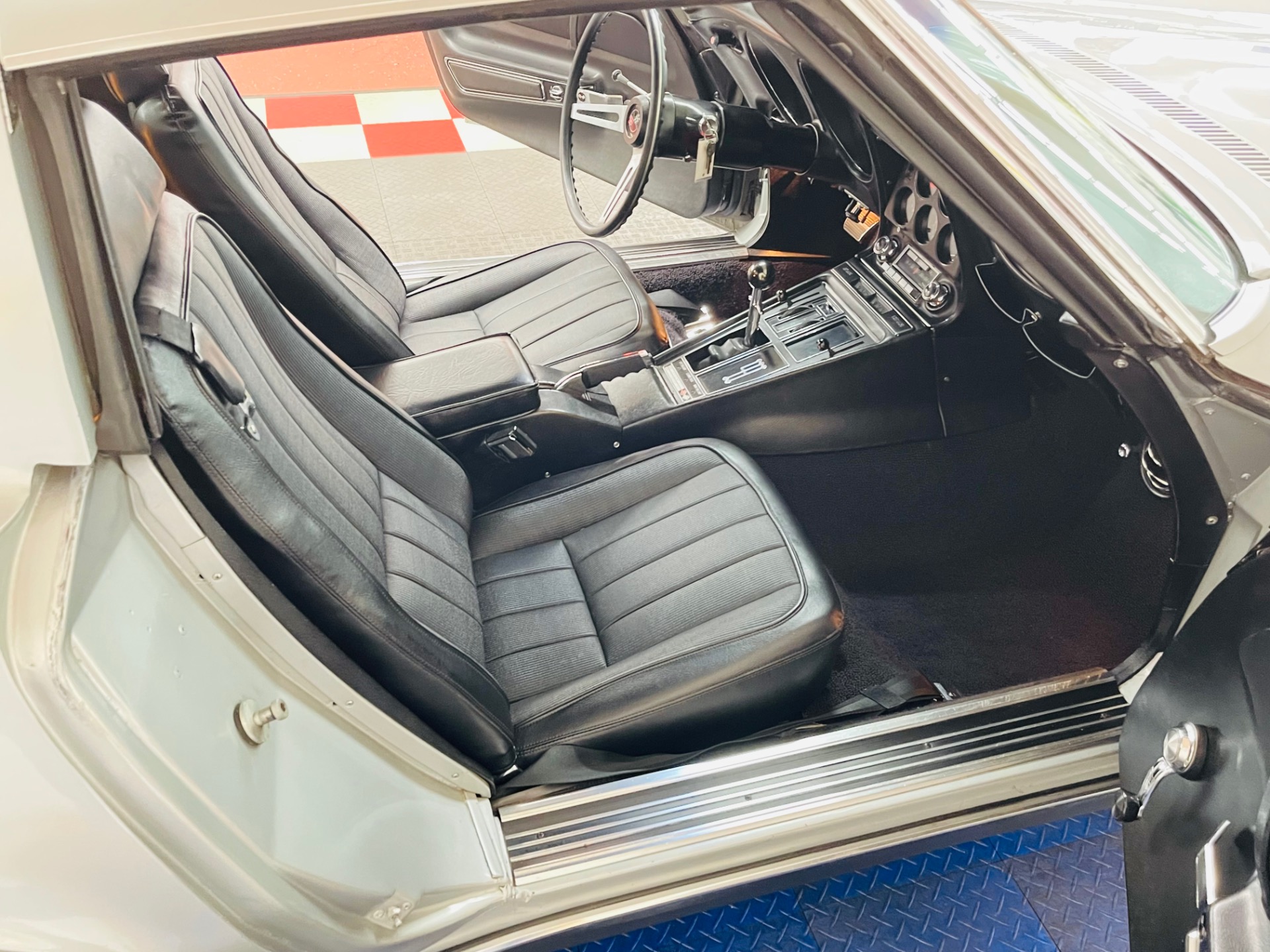 Used 1969 Chevrolet Corvette - ORIGINAL PAINT SURVIVOR - ONE OWNER - SEE VIDEO | St. Petersburg, FL