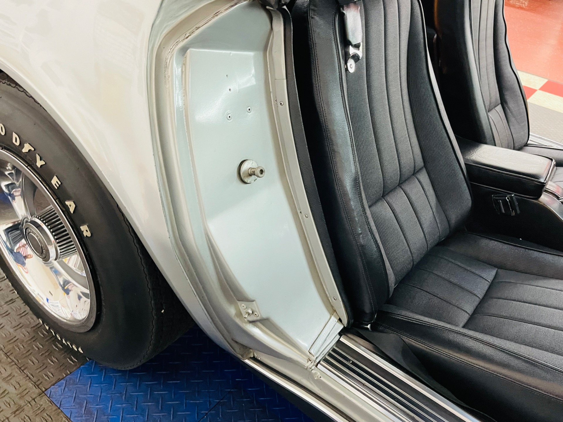 Used 1969 Chevrolet Corvette - ORIGINAL PAINT SURVIVOR - ONE OWNER - SEE VIDEO | St. Petersburg, FL