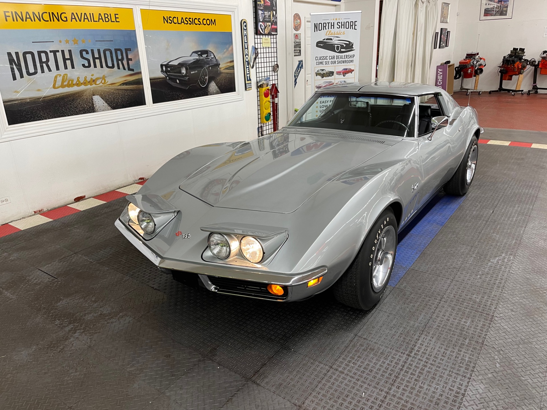 Used 1969 Chevrolet Corvette - ORIGINAL PAINT SURVIVOR - ONE OWNER - SEE VIDEO | St. Petersburg, FL