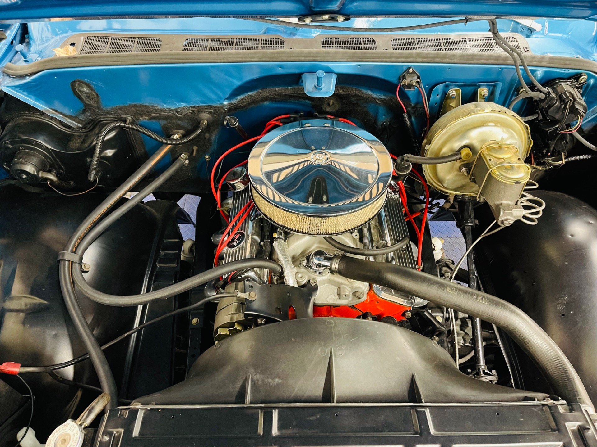 Used 1978 Chevrolet Suburban - VERY LOW MILES - LIKE NEW CONDITION - SEE VIDEO | St. Petersburg, FL