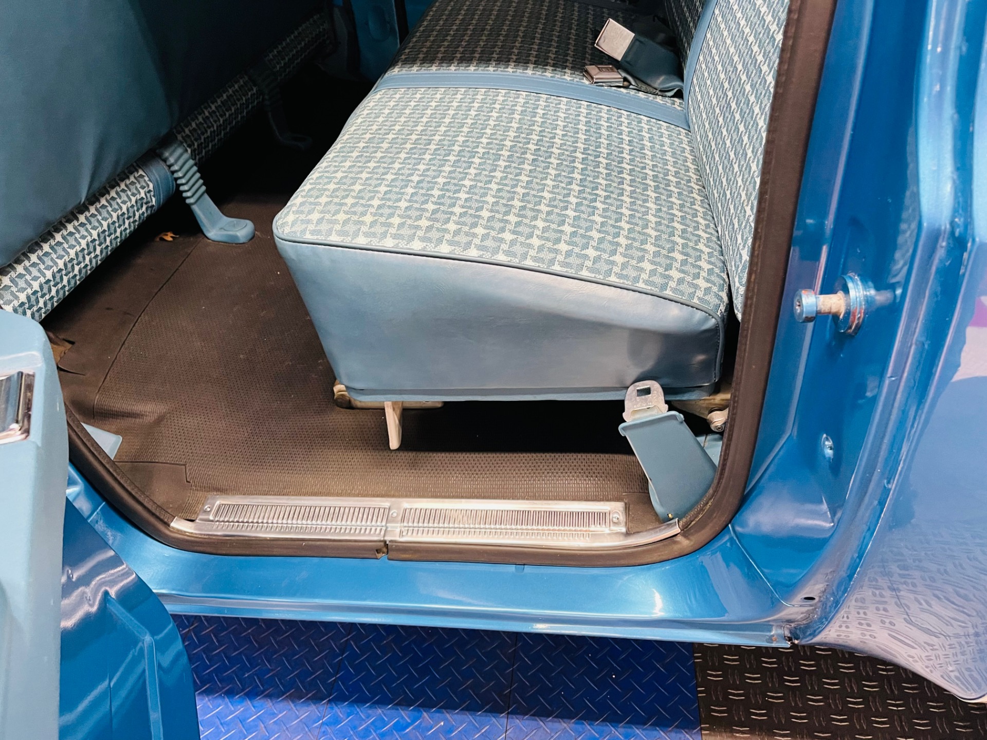 Used 1978 Chevrolet Suburban - VERY LOW MILES - LIKE NEW CONDITION - SEE VIDEO | St. Petersburg, FL