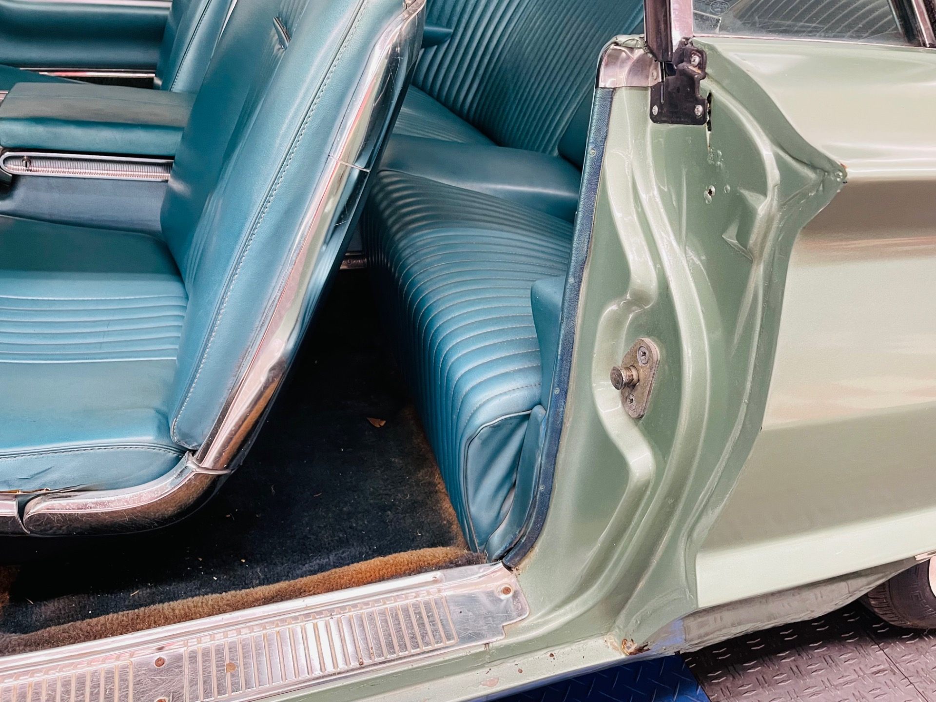 Used 1964 Ford Thunderbird - VERY ORIGINAL CLASSIC - FUN PROJECT - SEE VIDEO | St. Petersburg, FL