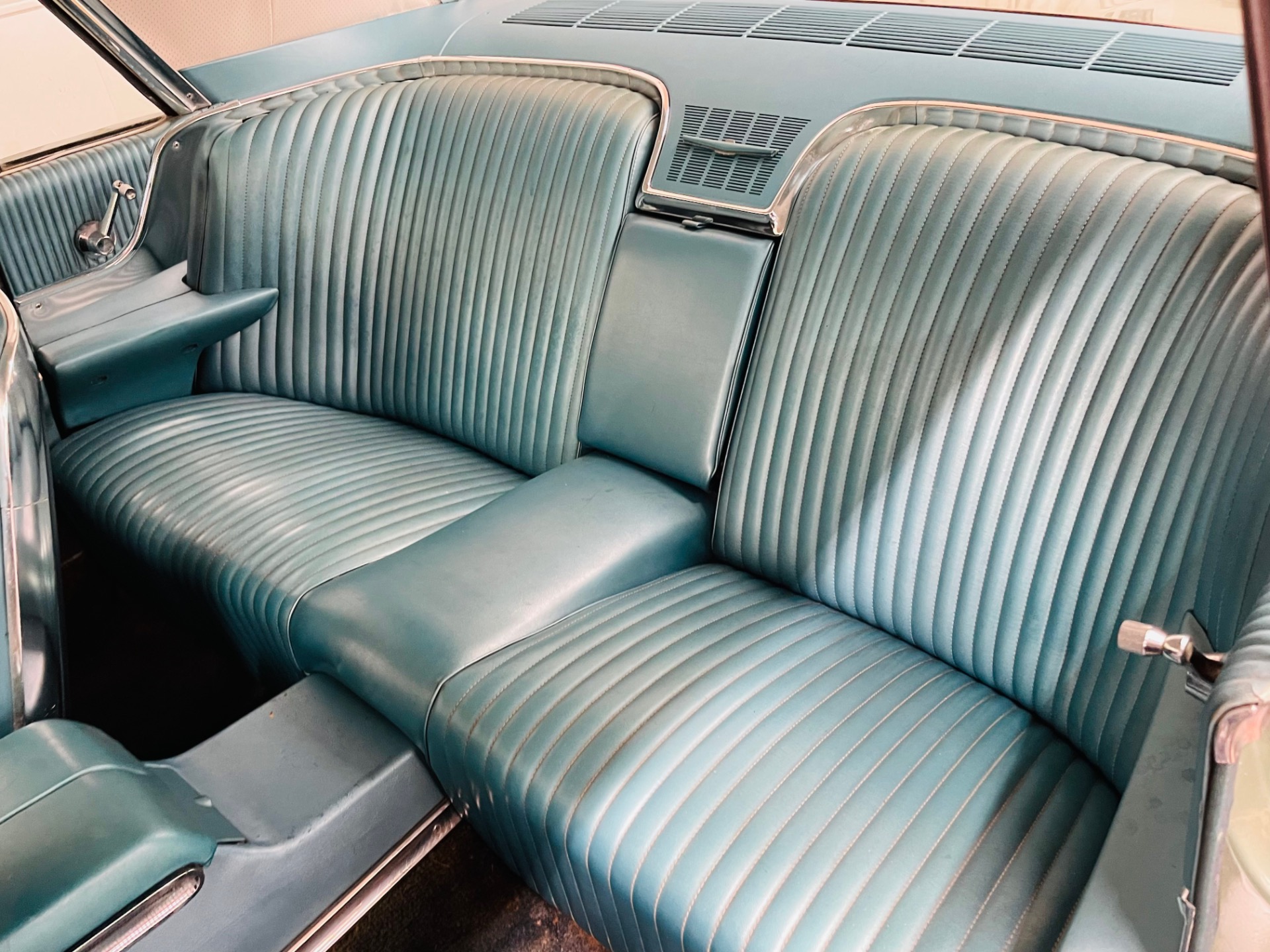 Used 1964 Ford Thunderbird - VERY ORIGINAL CLASSIC - FUN PROJECT - SEE VIDEO | St. Petersburg, FL