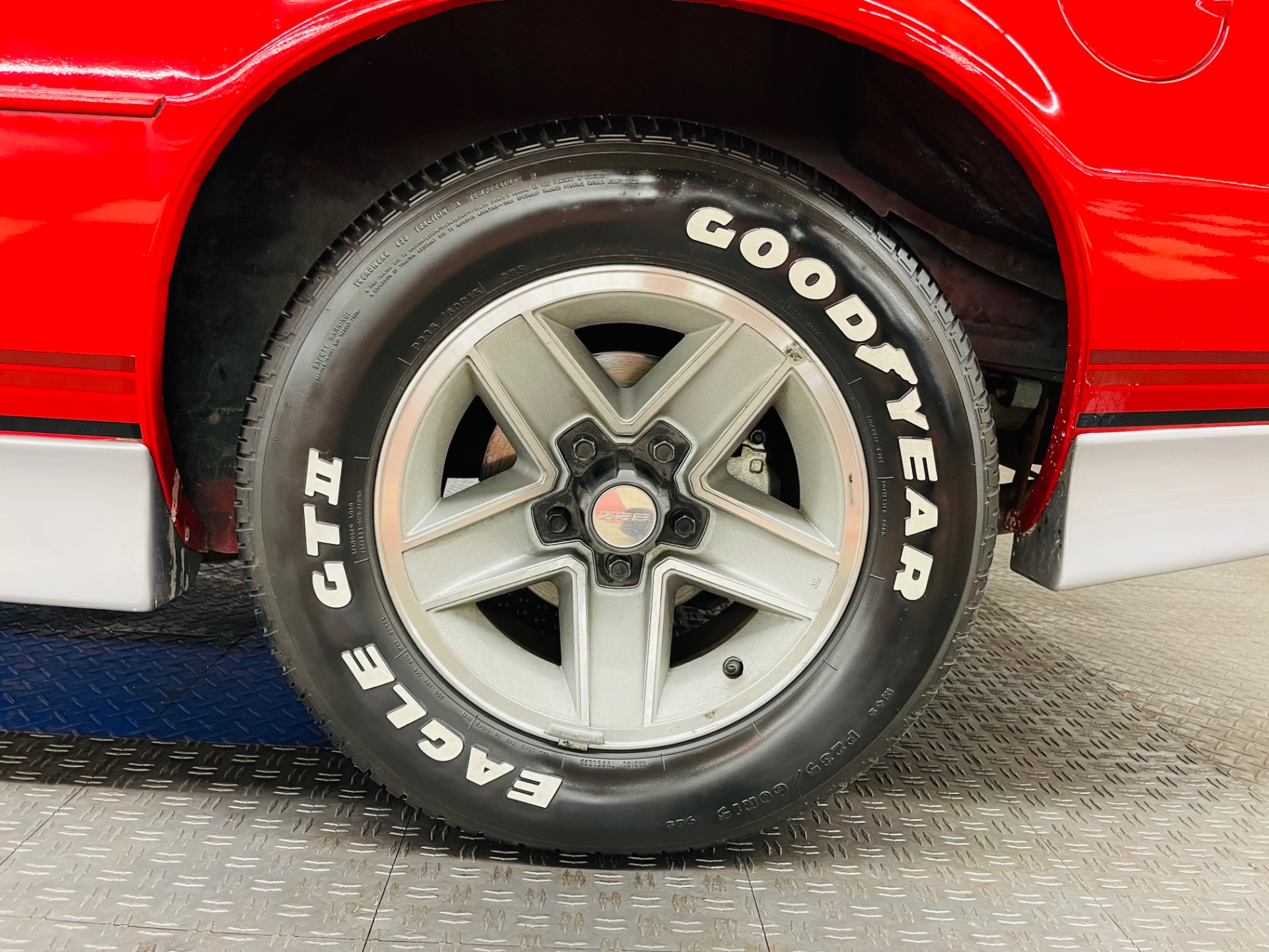 Used 1986 Chevrolet Camaro - Z28 - T TOPS - AUTOMATIC TRANS - SEE VIDEO | Mundelein, IL