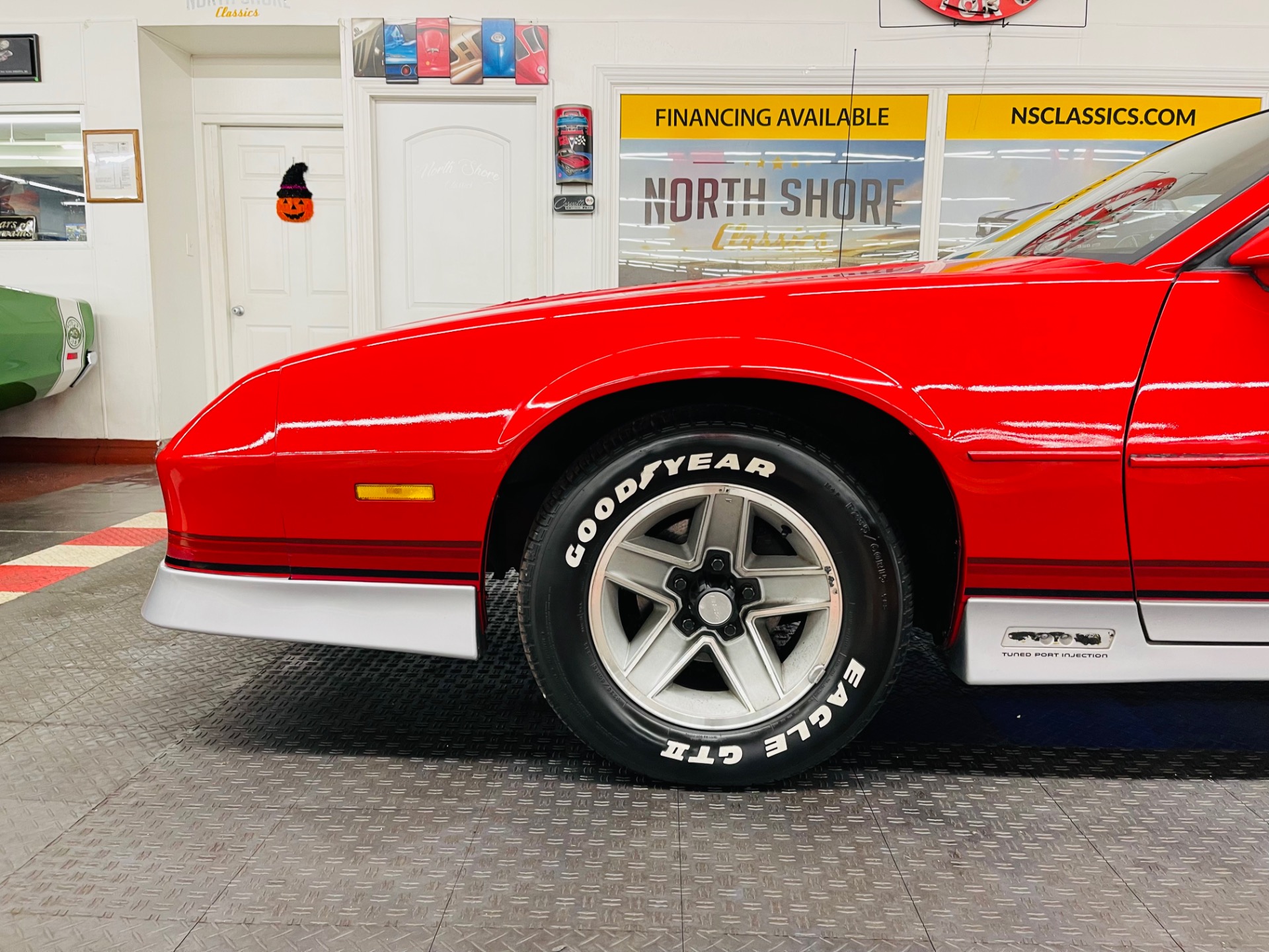 Used 1986 Chevrolet Camaro - Z28 - T TOPS - AUTOMATIC TRANS - SEE VIDEO | Mundelein, IL