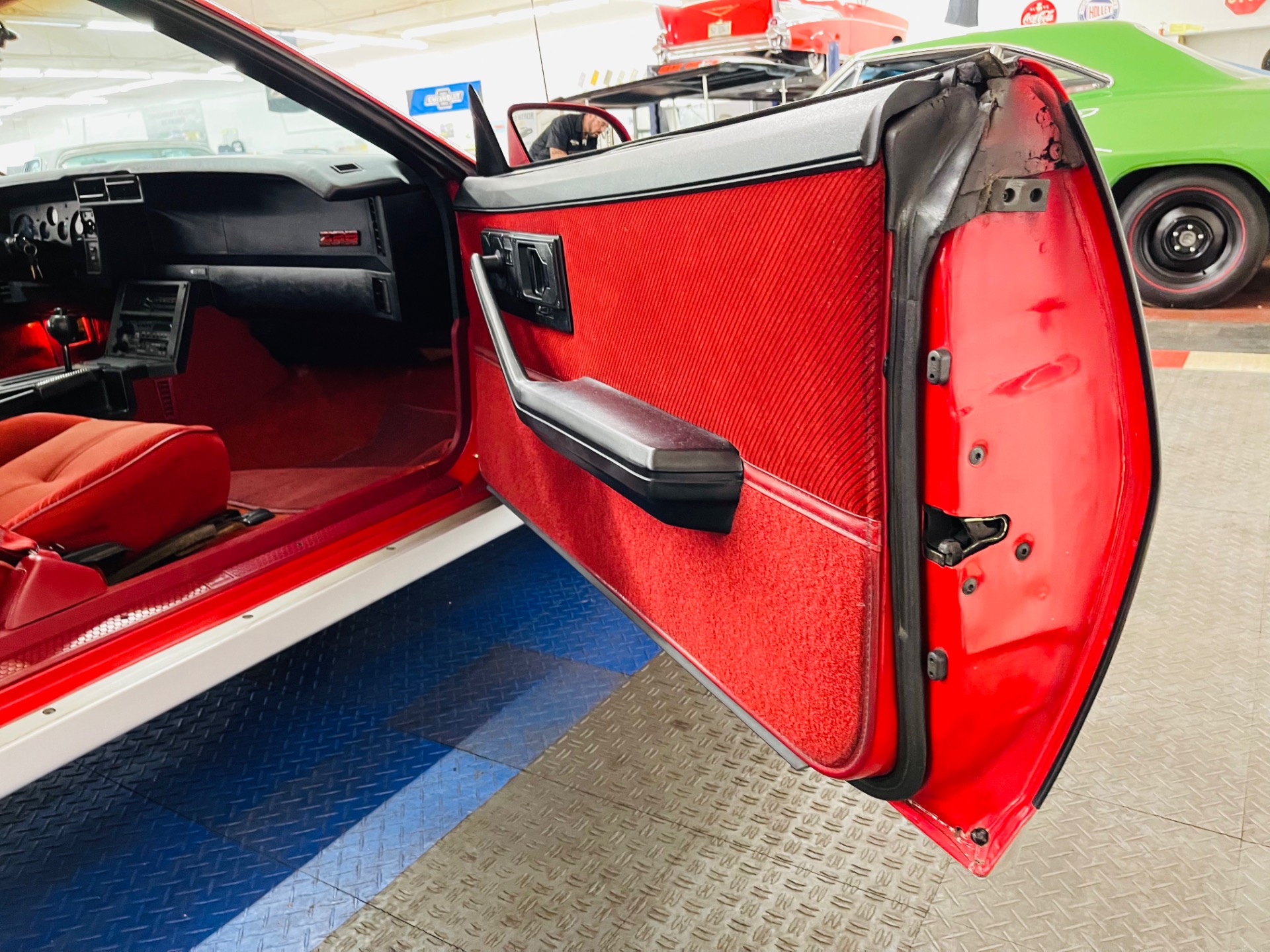 Used 1986 Chevrolet Camaro - Z28 - T TOPS - AUTOMATIC TRANS - SEE VIDEO | Mundelein, IL